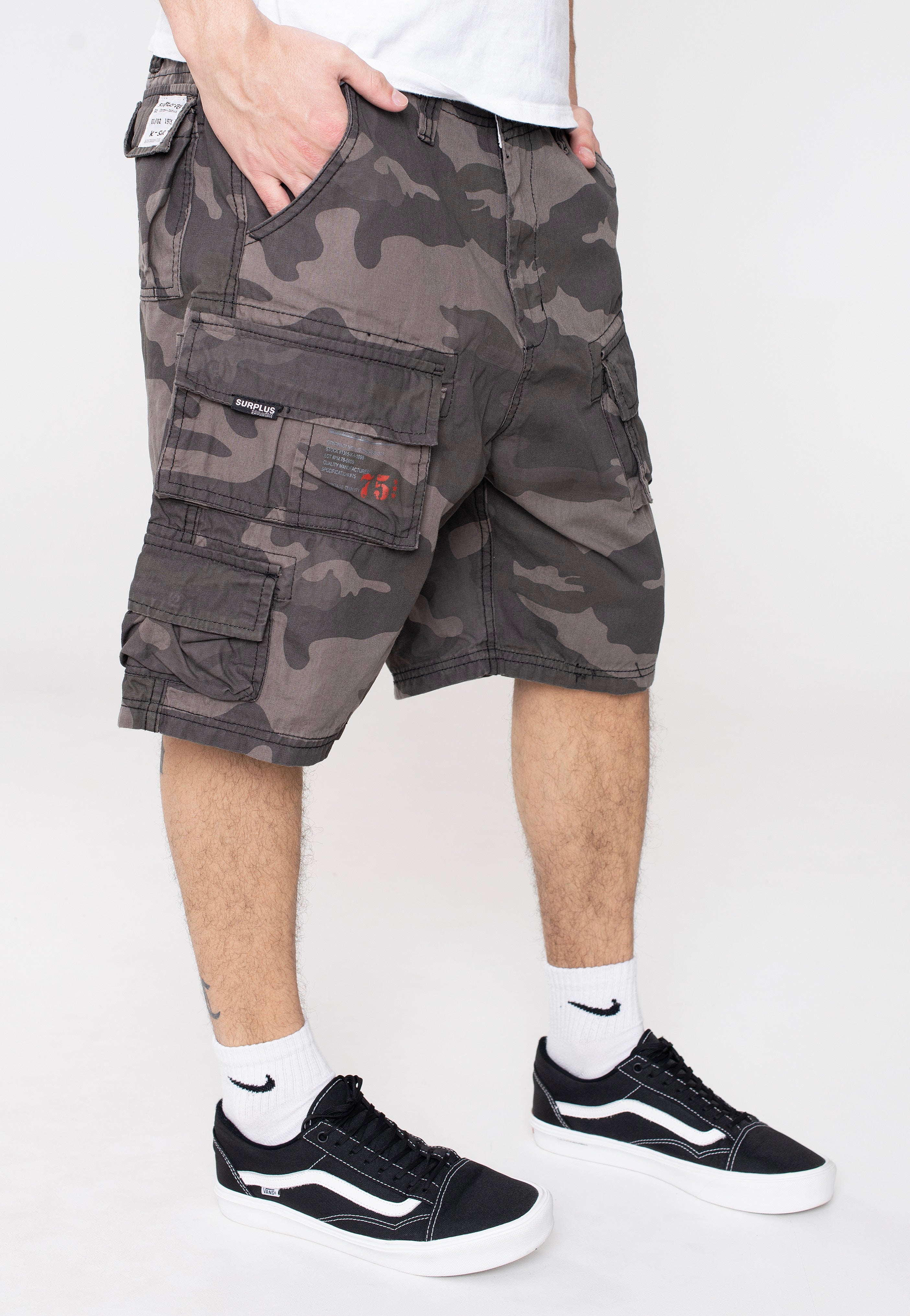 Surplus - Trooper Black Camo - Shorts | Men-Image