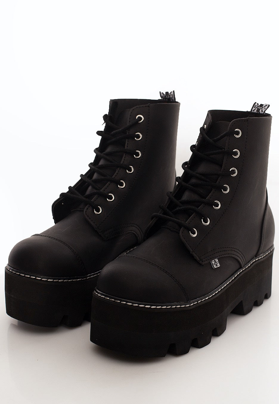 T.U.K. - Dino Lug 7 Eye Boot Black - Girl Shoes | Women-Image