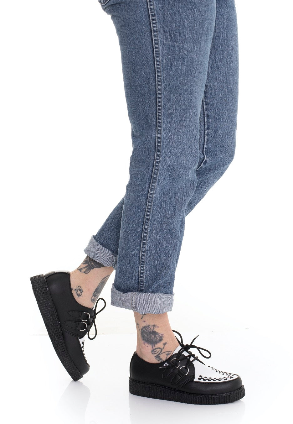 T.U.K. - Low Flex Round Toe Creeper Black/White - Girl Shoes | Women-Image