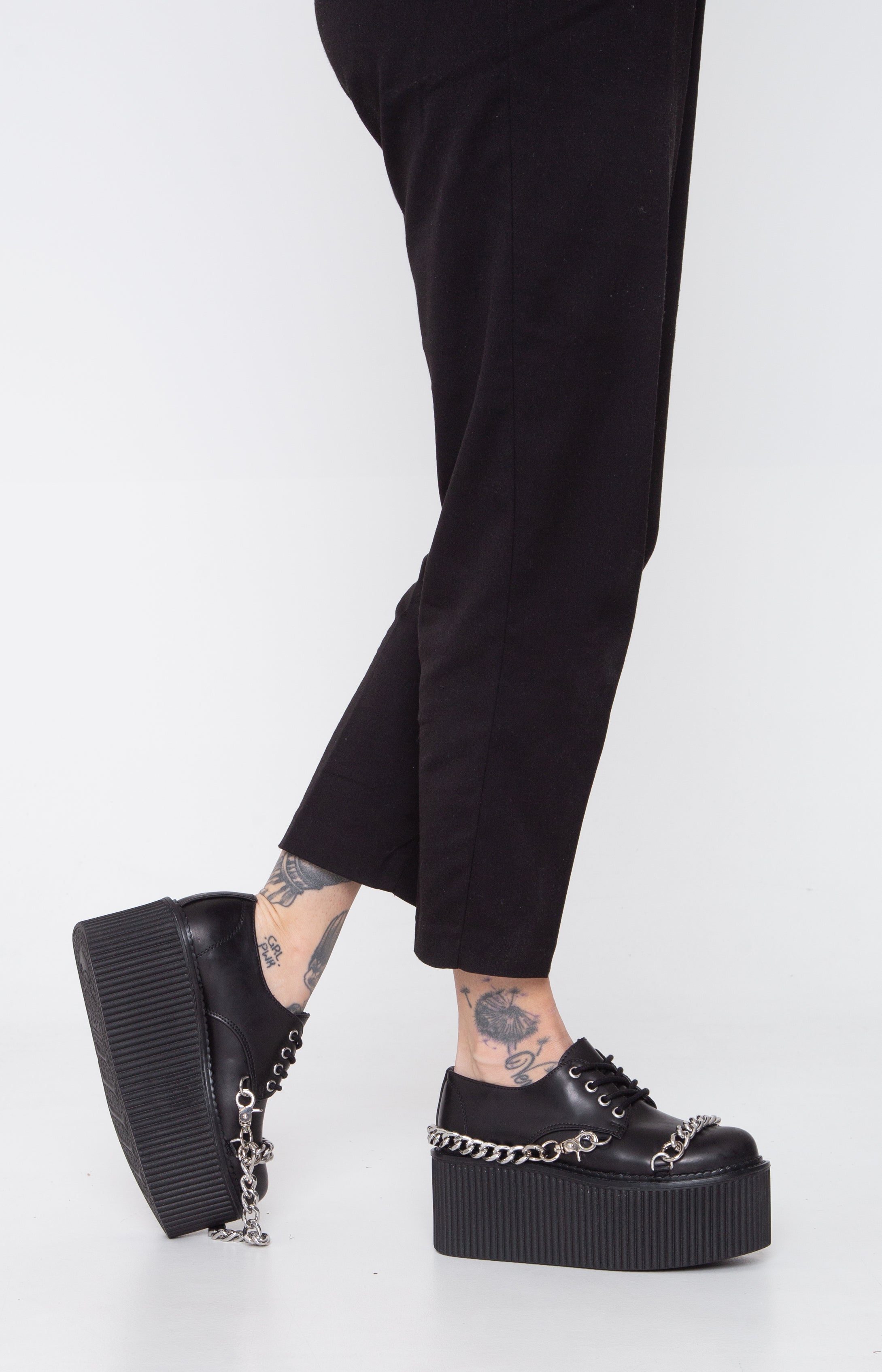 T.U.K. - Sratocreeper Chains Black Brush Off Pu - Girl Shoes | Women-Image