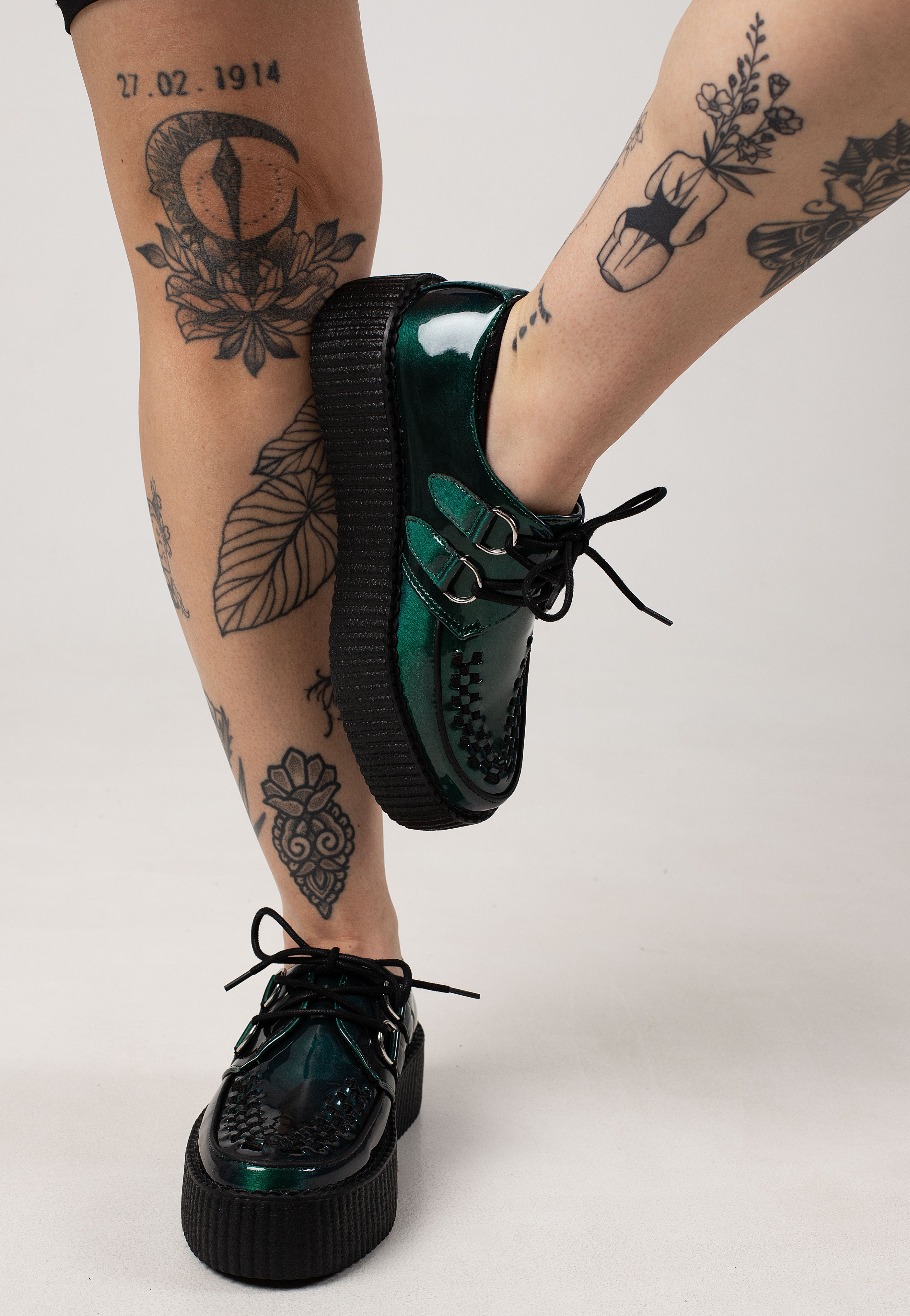 T.U.K. - Viva High Green Metallic - Girl Shoes | Women-Image