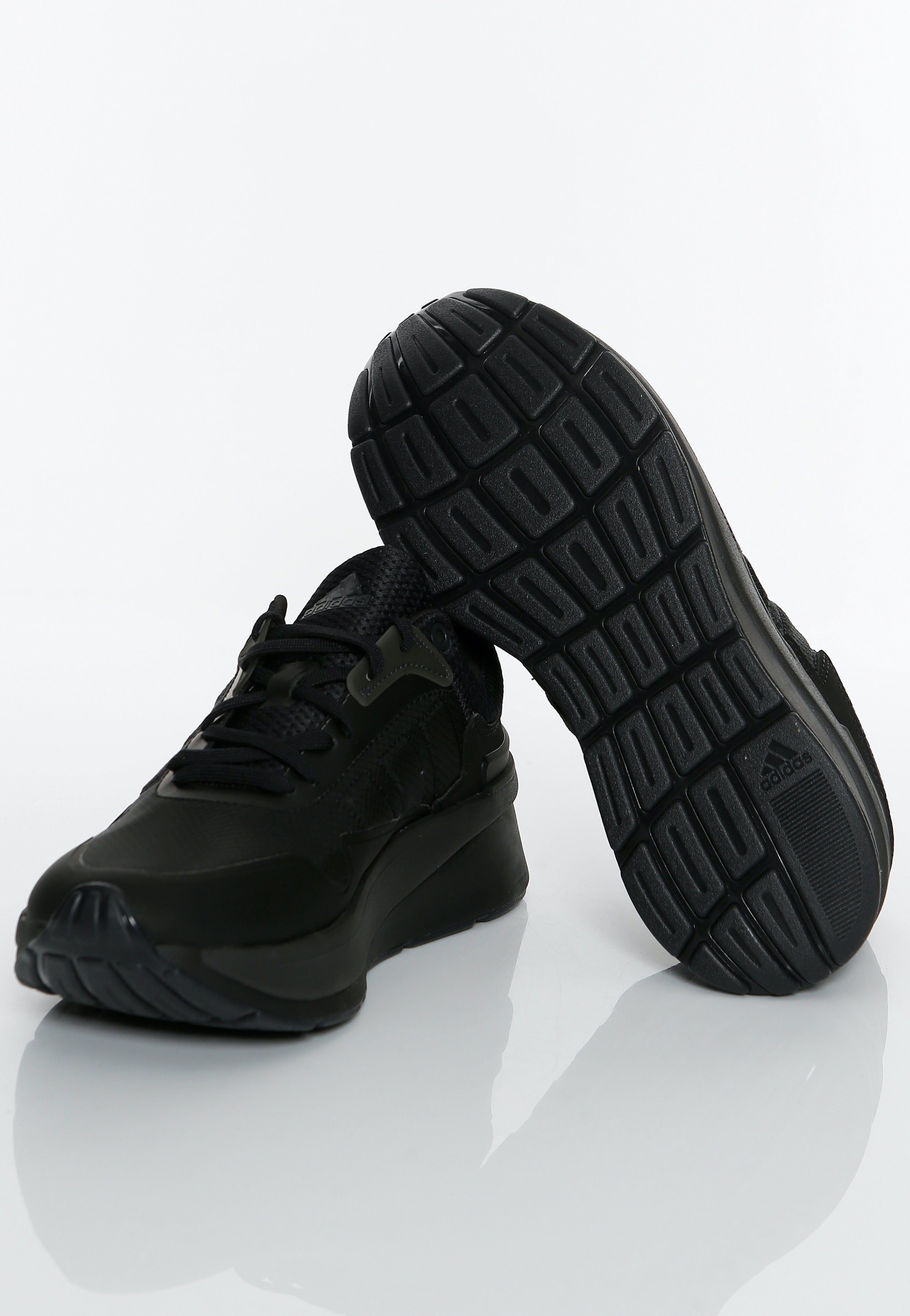 Adidas - Znchill Cblack/Carbon/Ftwwht - Shoes | Men-Image