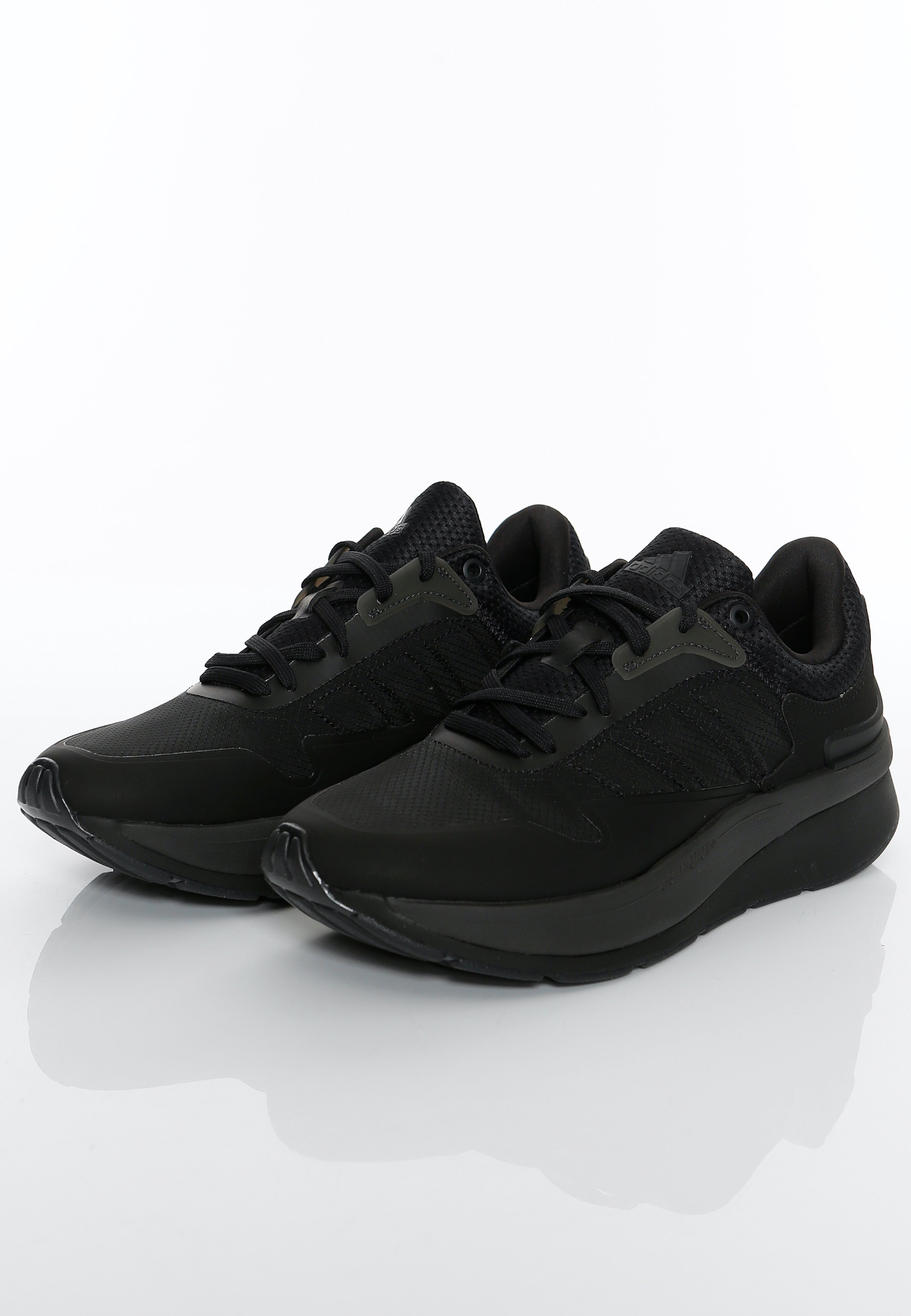 Adidas - Znchill Cblack/Carbon/Ftwwht - Shoes | Men-Image