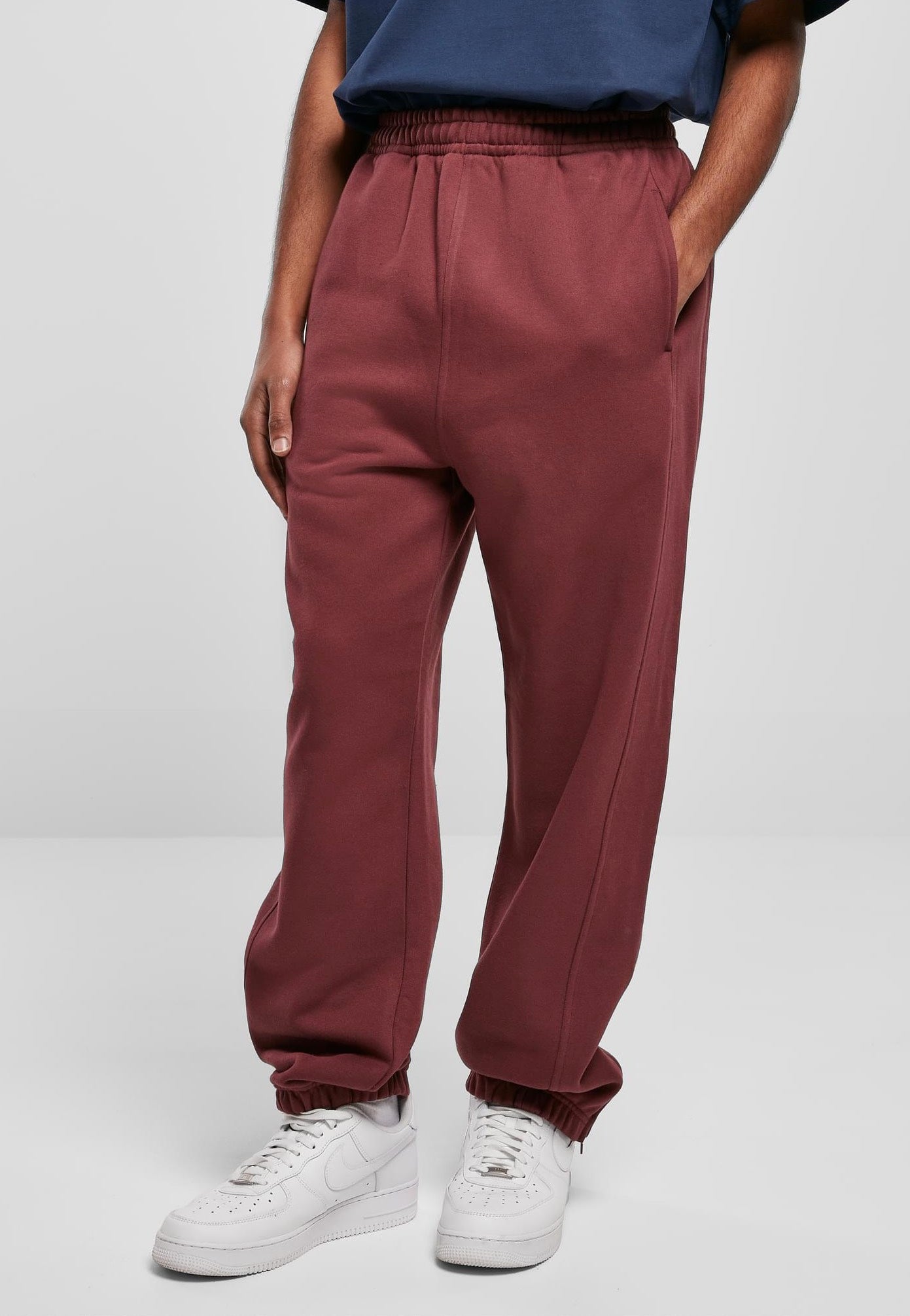 Urban Classics - Sweatpants Cherry - Sweat Pants | Men-Image