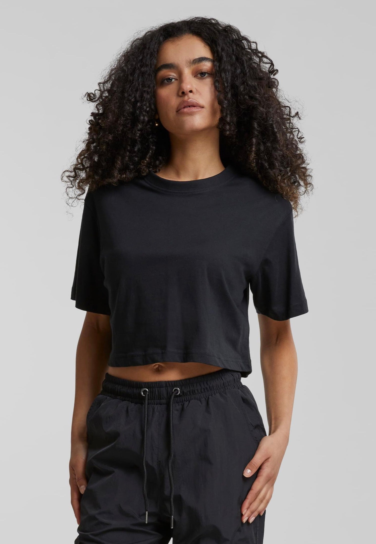 Urban Classics - Short Oversized Black - Top | Women-Image