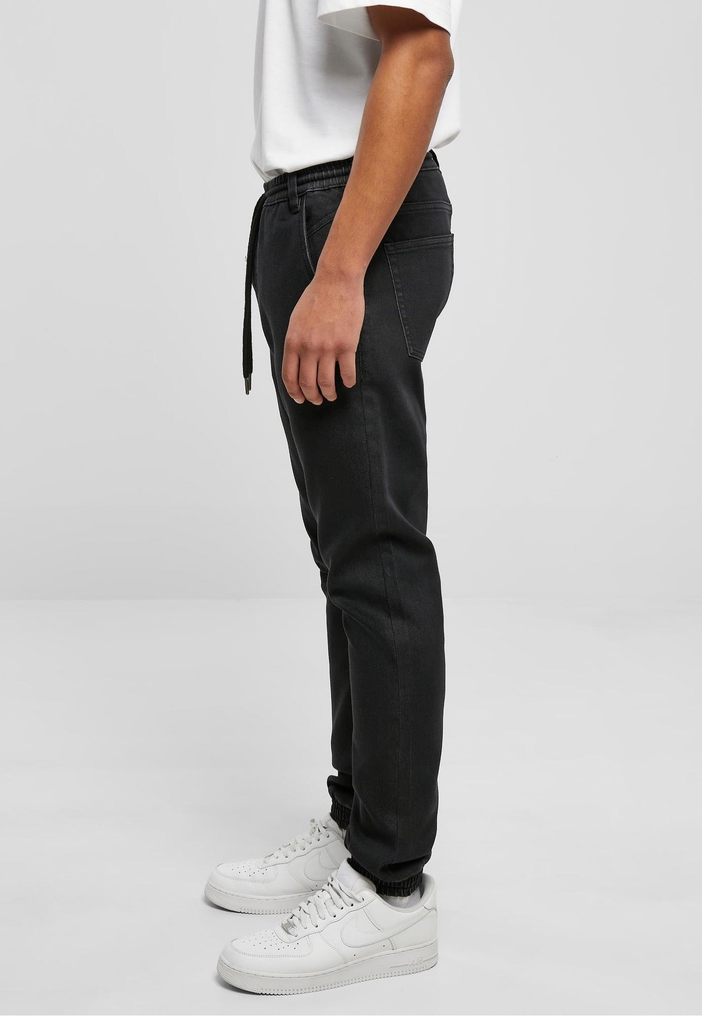 Urban Classics - Knitted Denim Realblack Washed - Pants | Men-Image