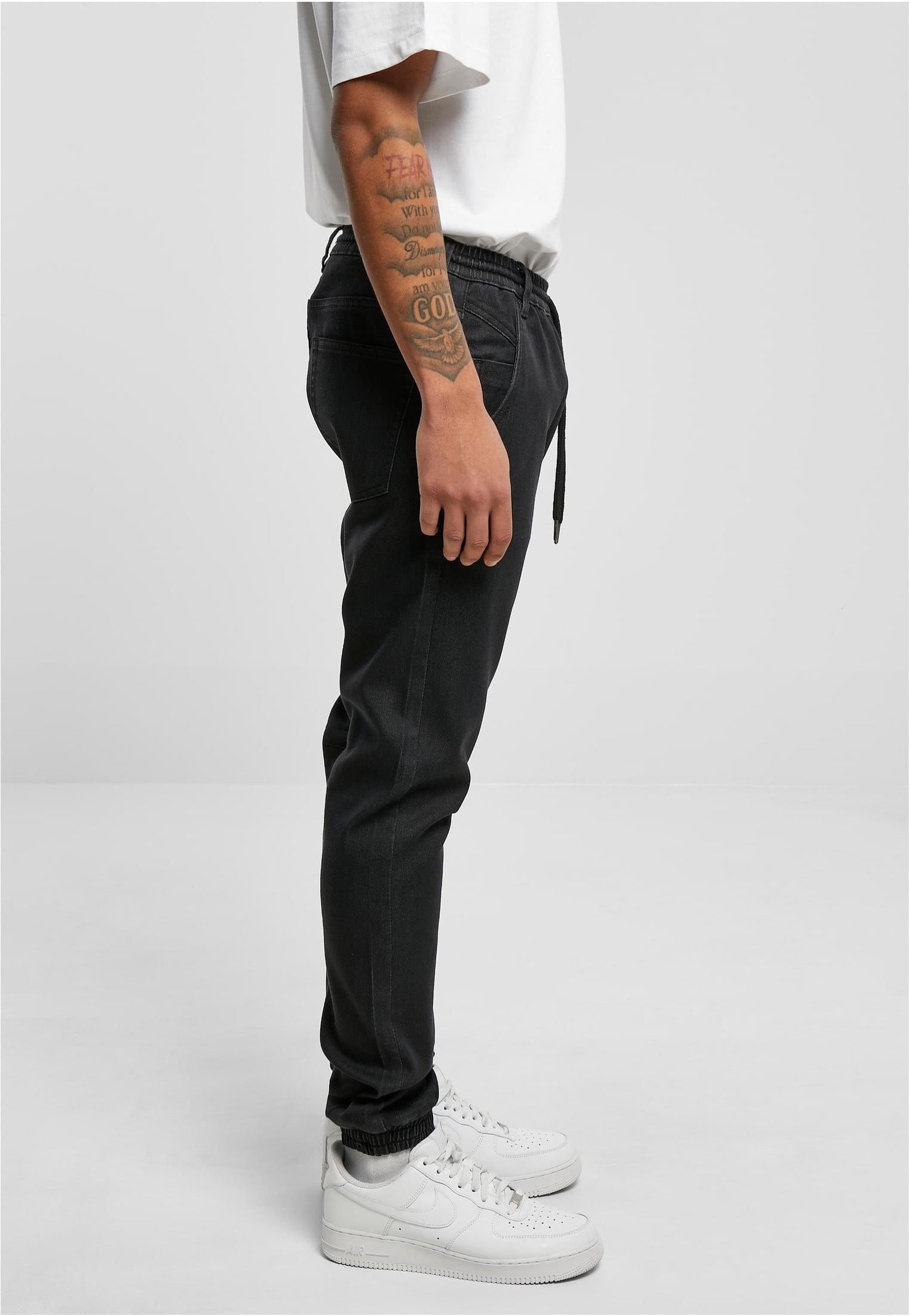 Urban Classics - Knitted Denim Realblack Washed - Pants | Men-Image