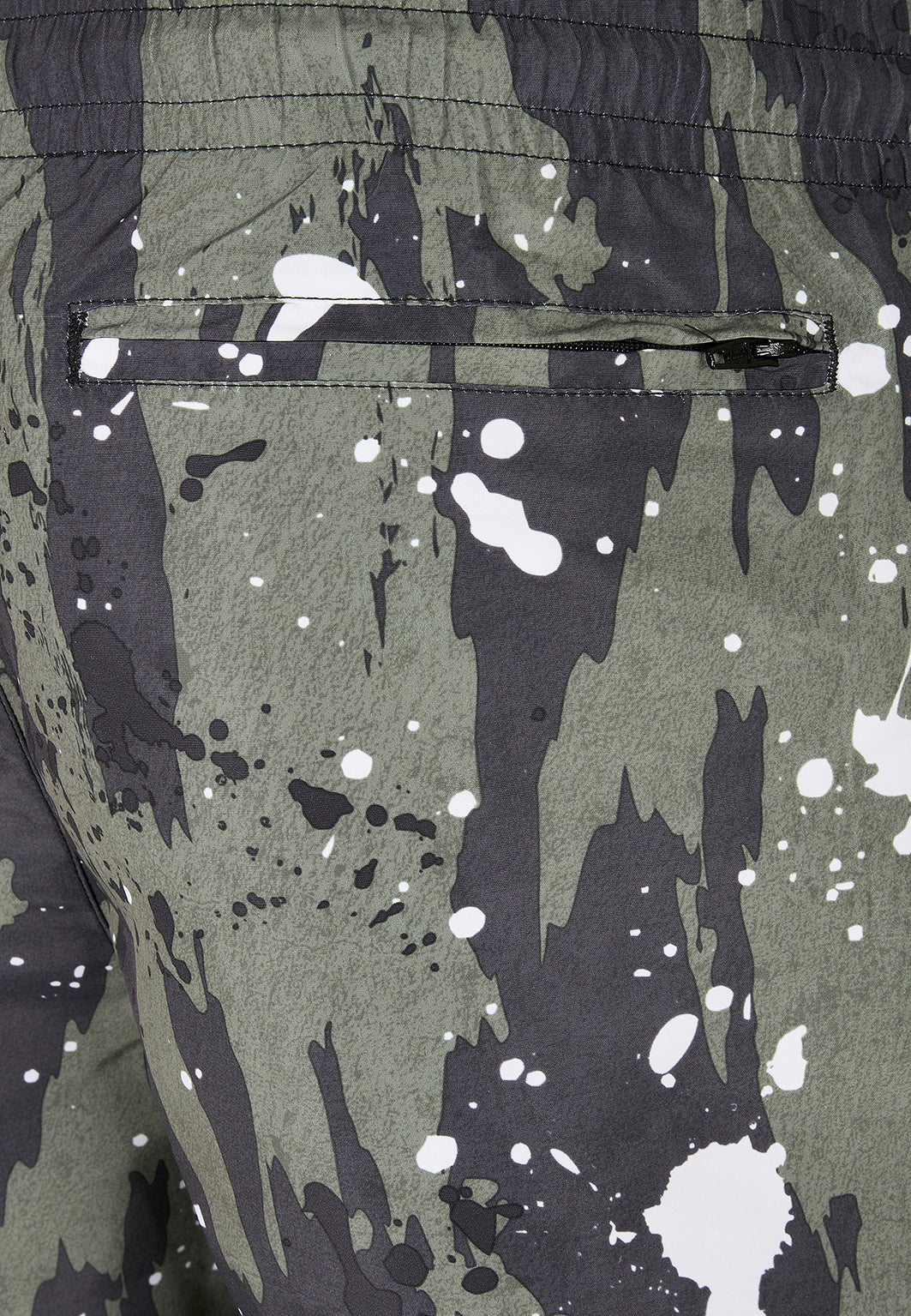 Urban Classics - Pattern Swim White Dot Camo Aop - Board Shorts | Men-Image