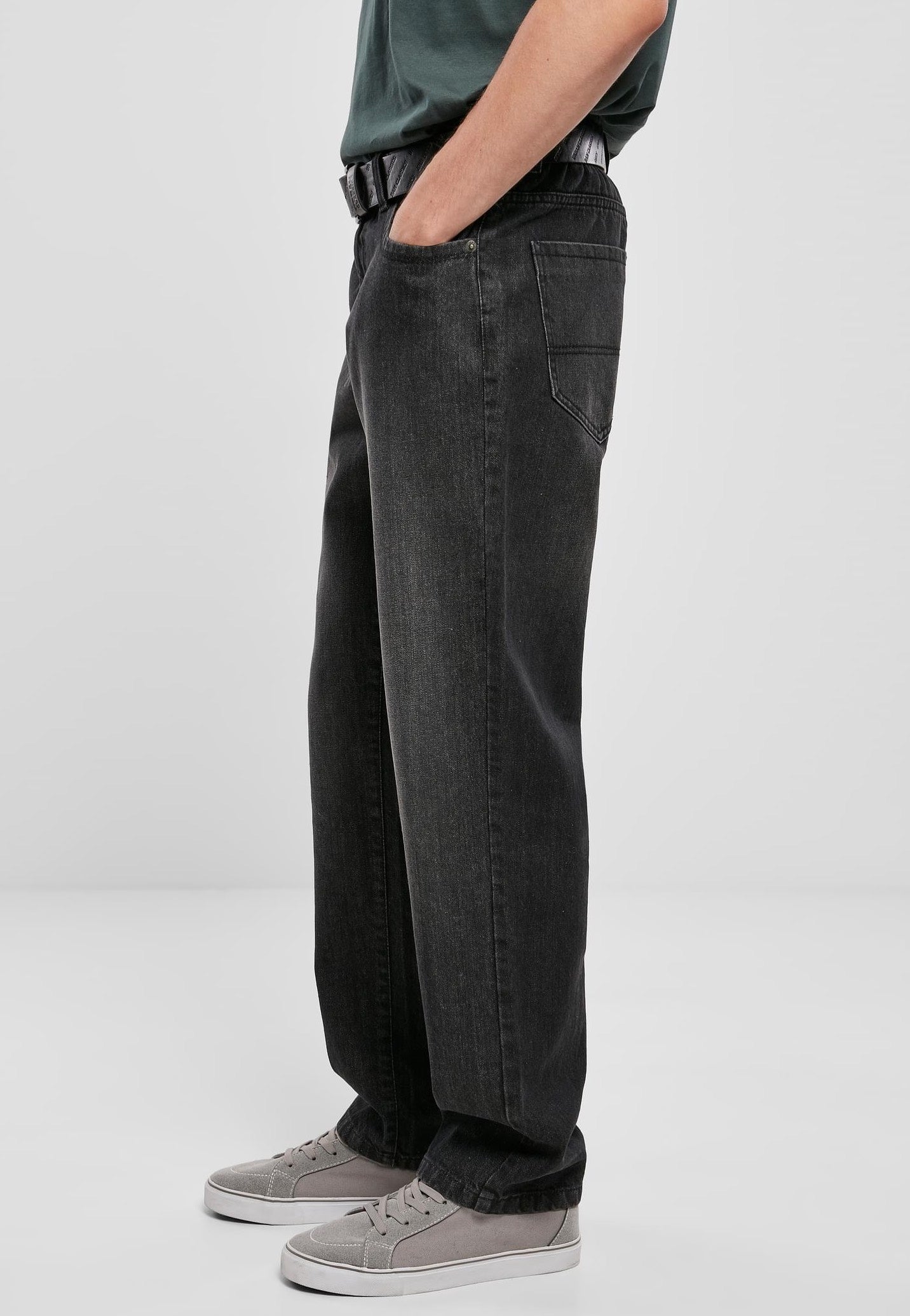 Urban Classics - Loose Fit Real Black Washed - Jeans | Men-Image