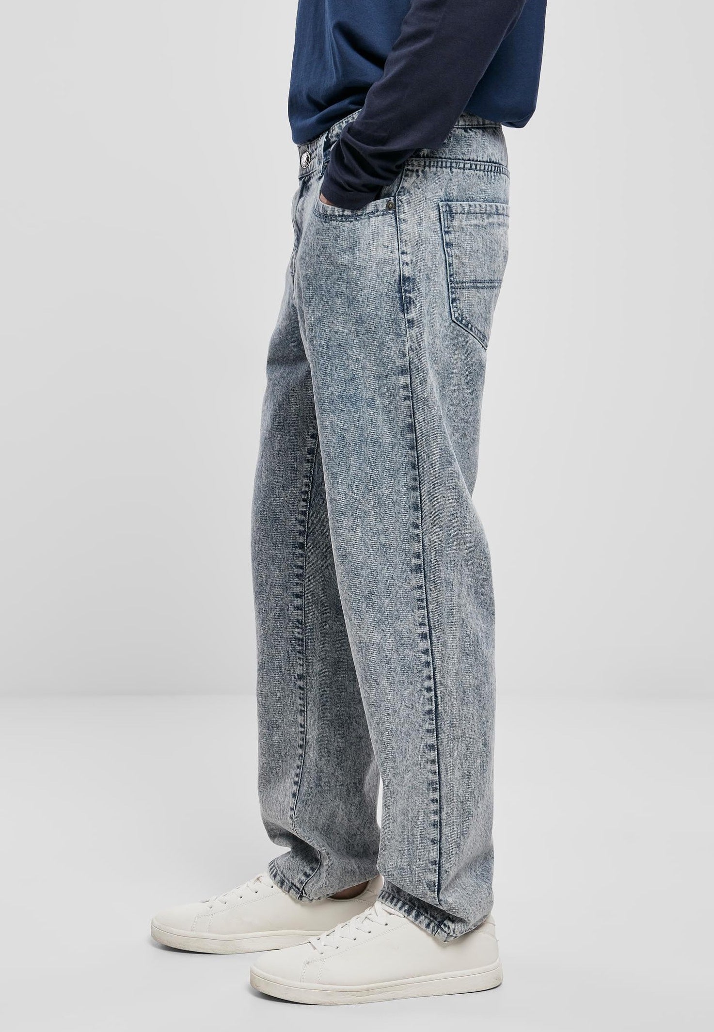 Urban Classics - Loose Fit Light Skyblue Acid Washed - Jeans | Men-Image