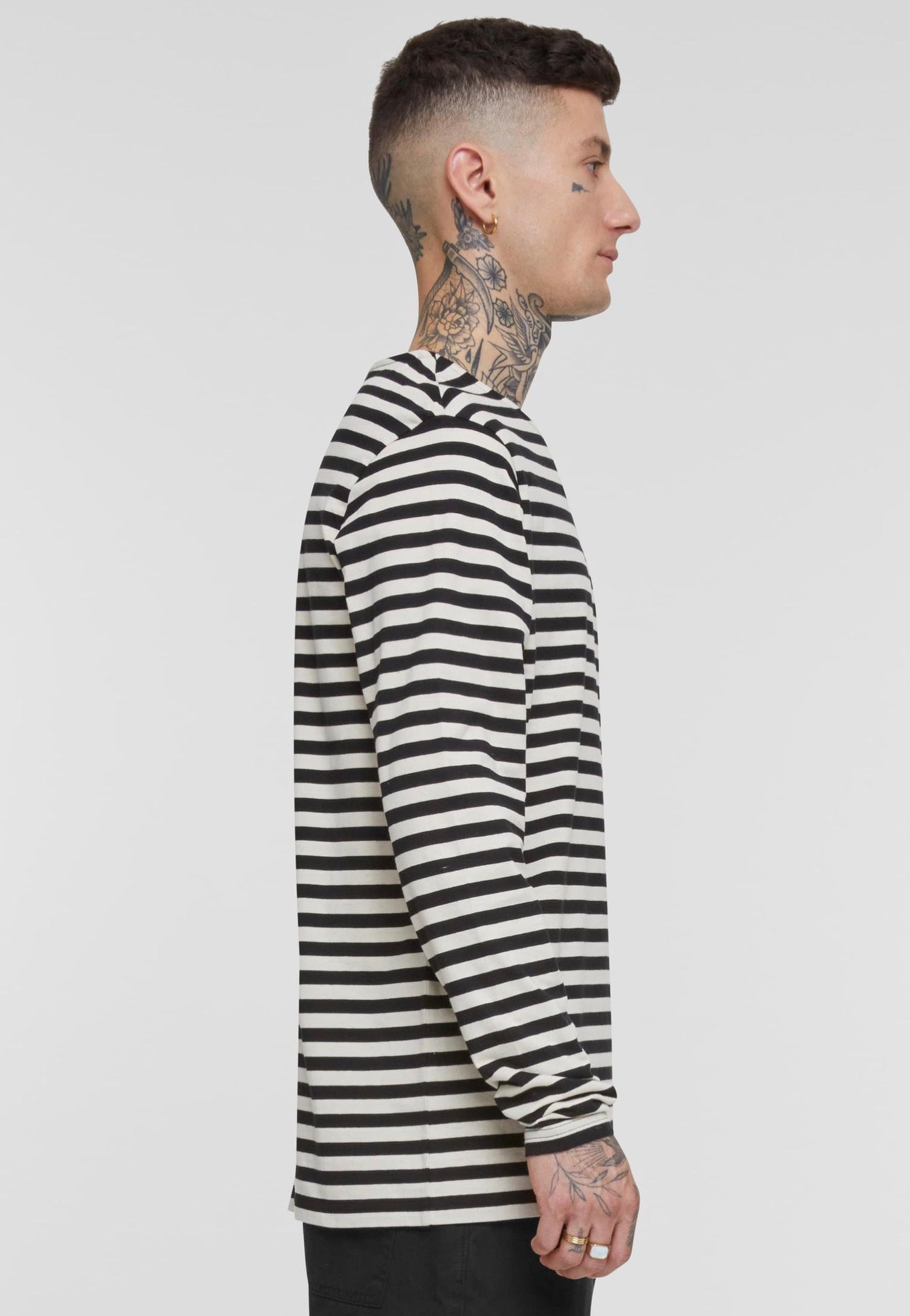 Urban Classics - Regular Stripe Whitesand/Black - Longsleeve | Men-Image