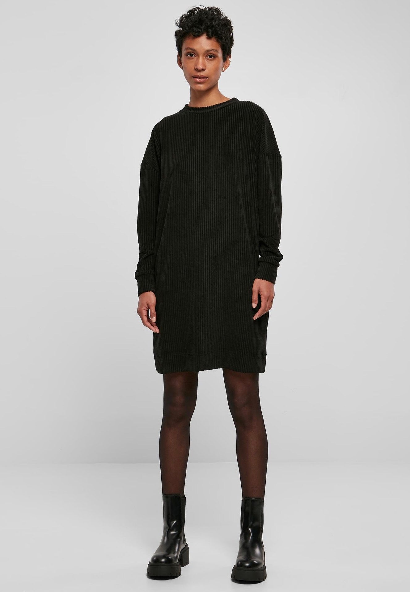 Urban Classics - Ladies Velvet Rib Crew Black - Dress | Women-Image