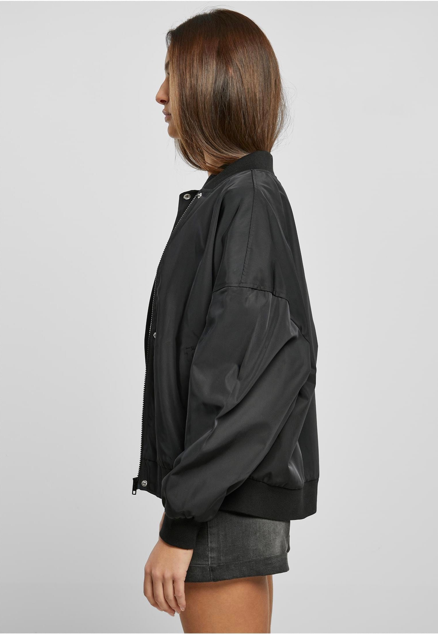 Urban Classics - Ladies Recycled Oversized Light Bomber Black - Jacket | Women-Image