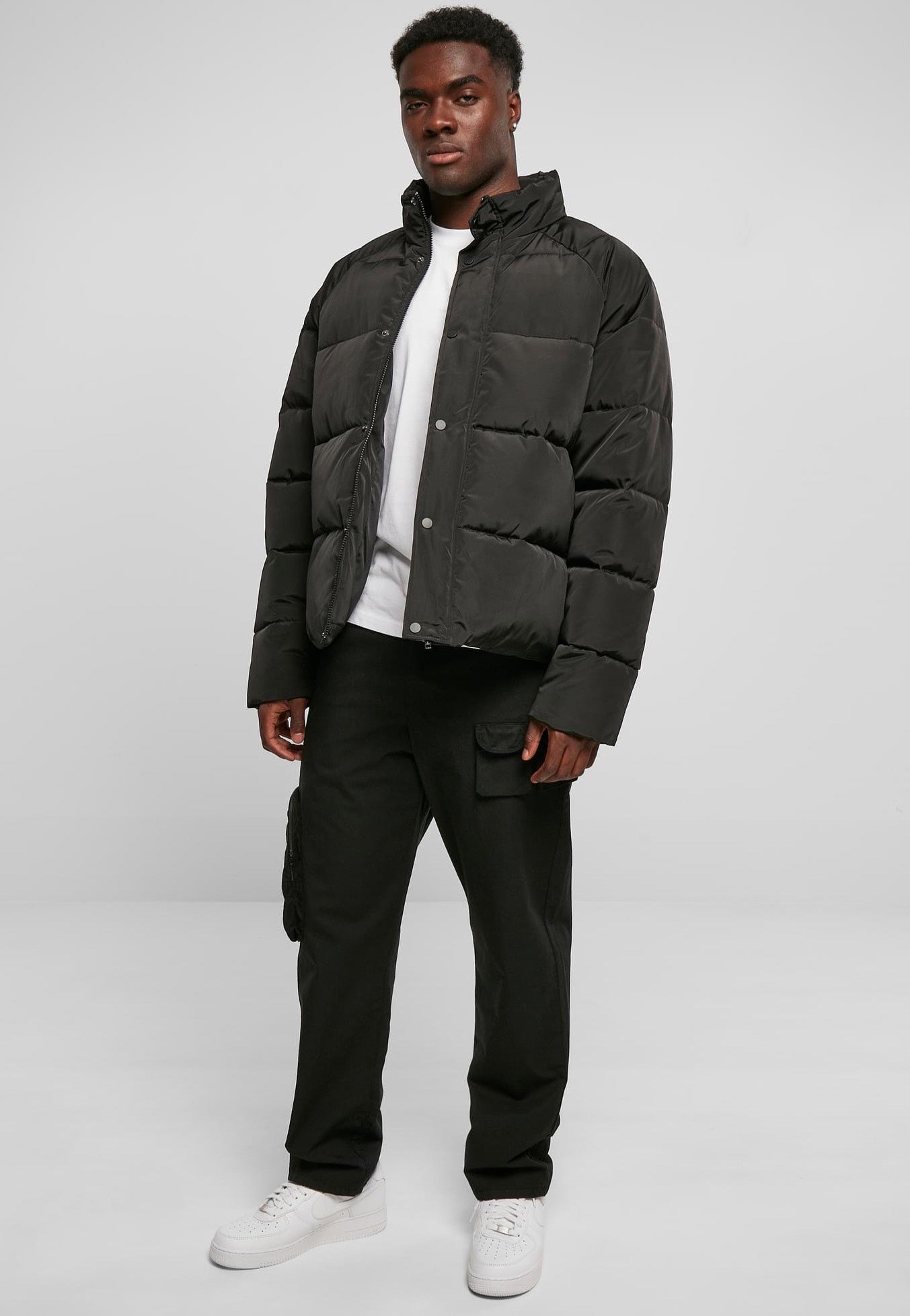 Urban Classics - Raglan Puffer Black - Jacket | Men-Image