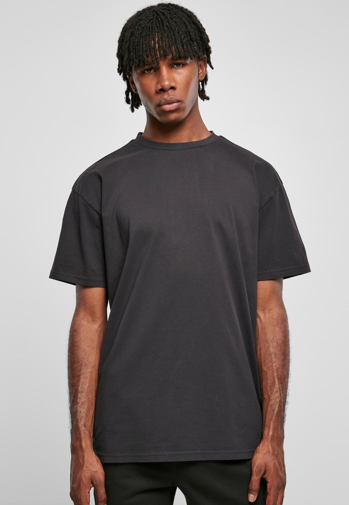 Urban Classics - Heavy Oversized Garment Dye Black - T-Shirt | Men-Image