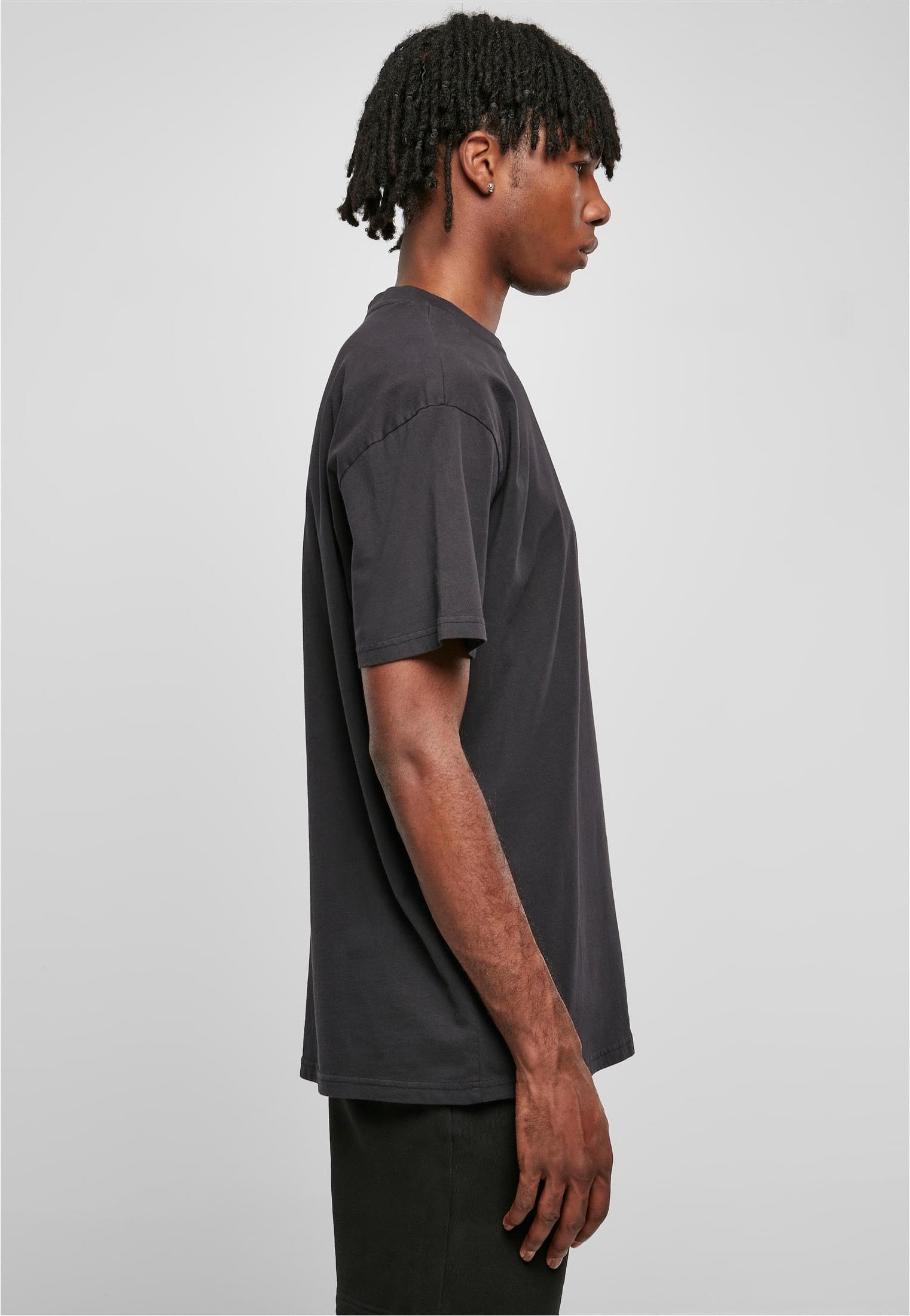 Urban Classics - Heavy Oversized Garment Dye Black - T-Shirt | Men-Image