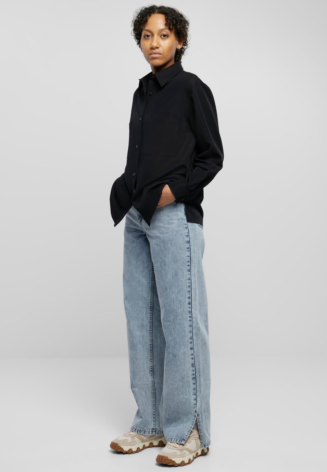 Urban Classics - Oversized Twill Black - Blouse | Women-Image