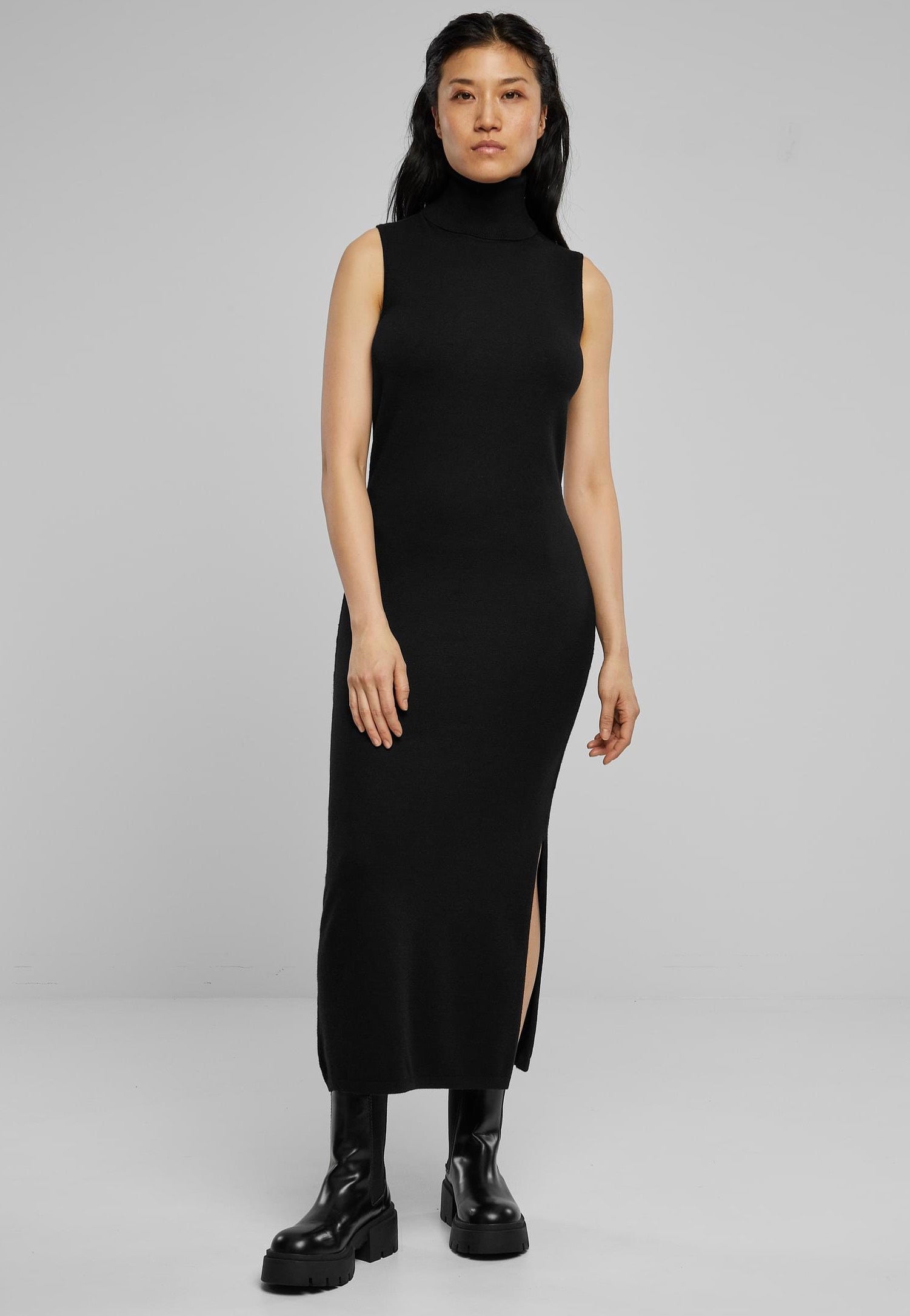 Urban Classics - Ladies Knitted Eco Viscose Turtleneck Black - Dress | Women-Image