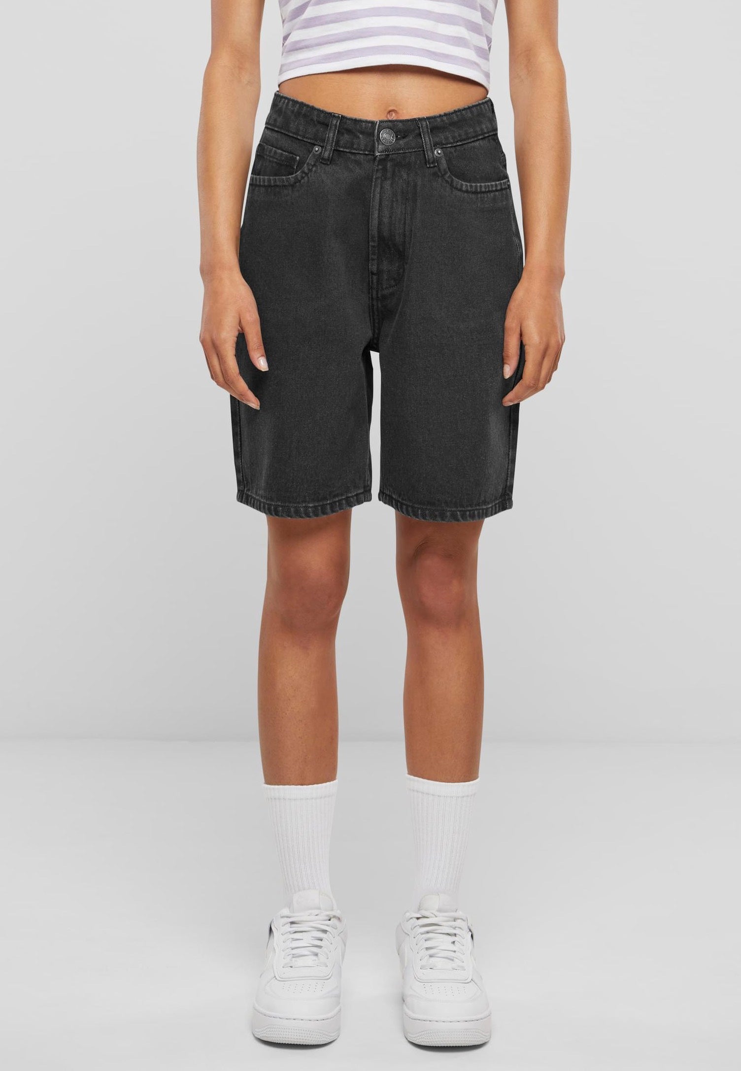 Urban Classics - Ladies 90‘s Bermuda Black Washed - Shorts | Women-Image