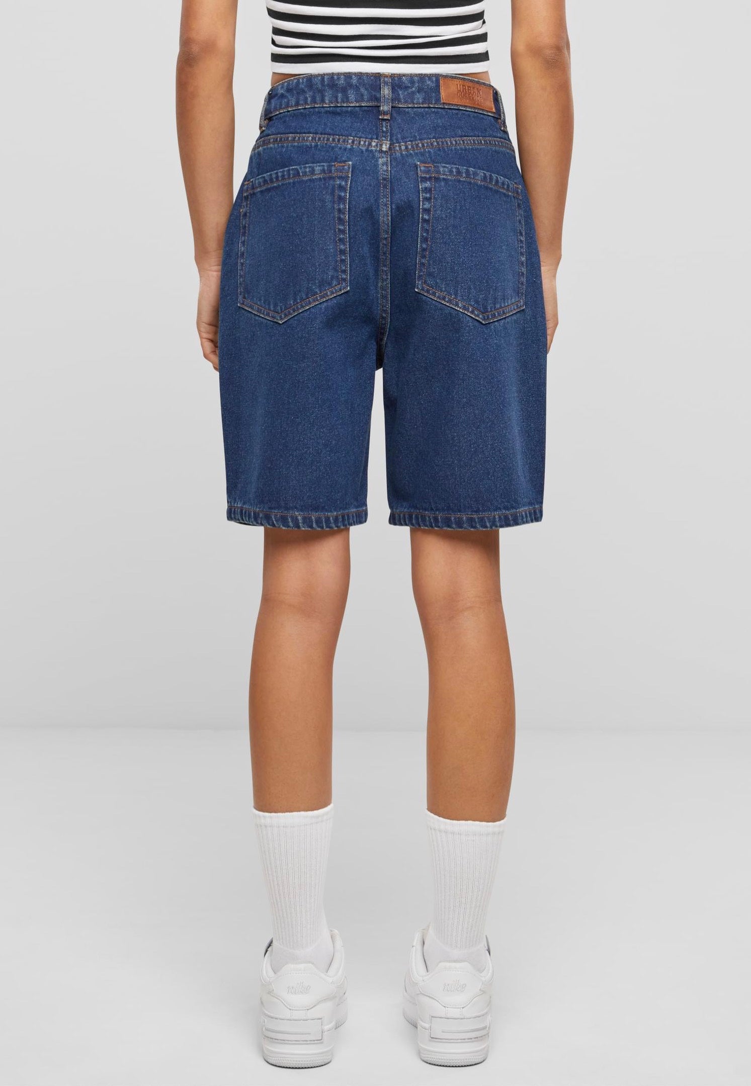 Urban Classics - Ladies 90‘s Bermuda Mid Indigo Washed - Shorts | Women-Image