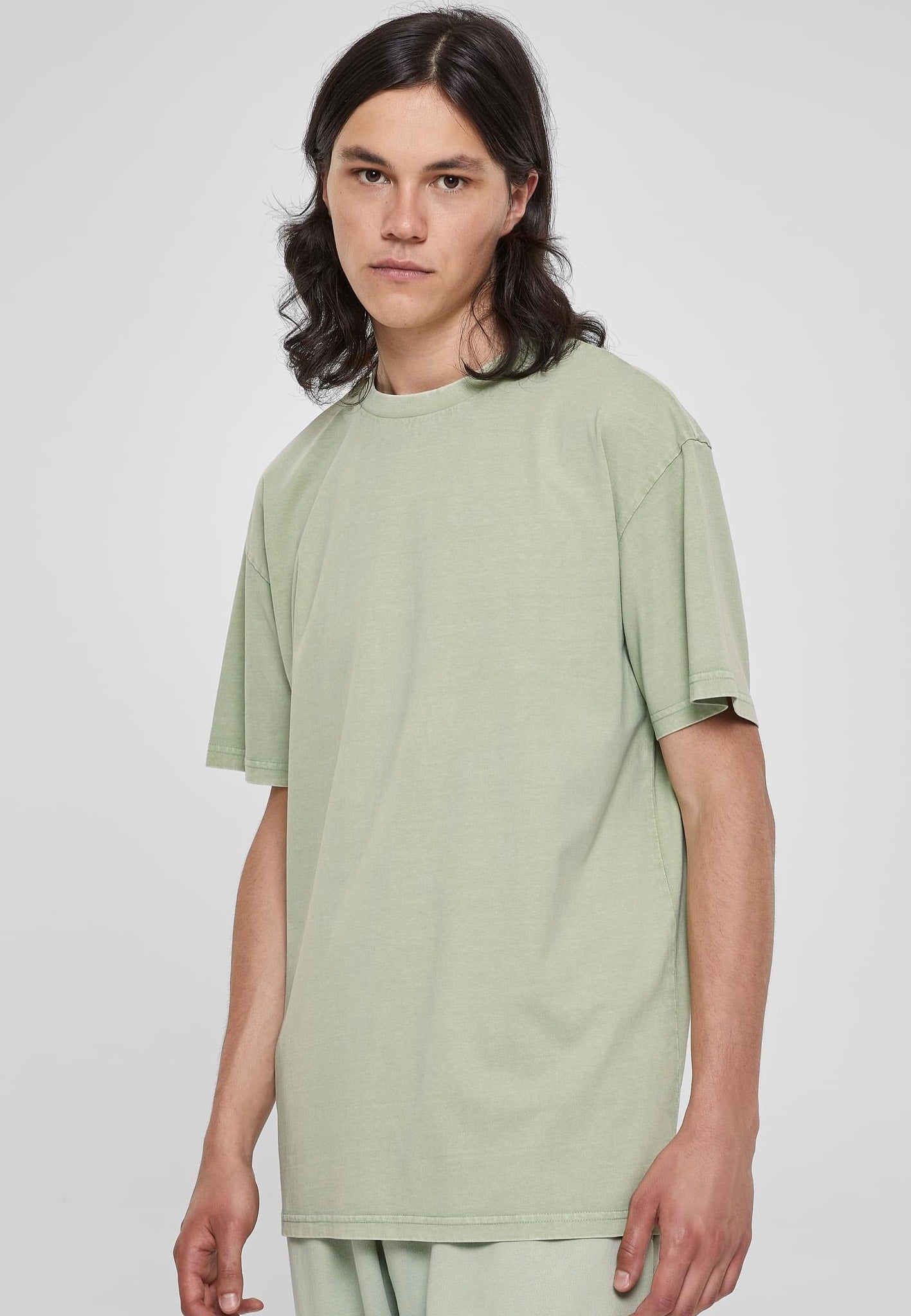 Urban Classics - Heavy Oversized Acid Wash Vintagegreen - T-Shirt | Men-Image