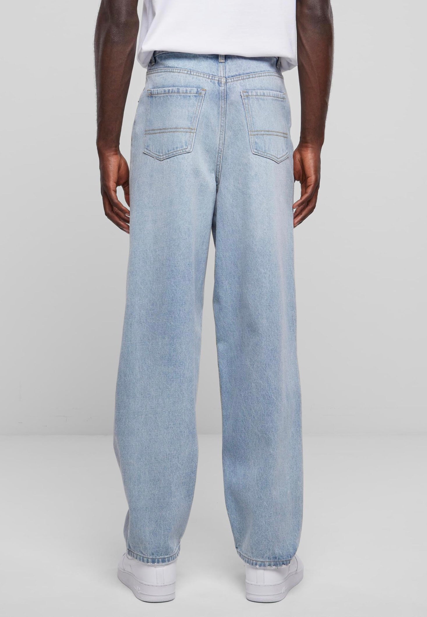 Urban Classics - Heavy Ounce Baggy Fit New Light Blue Washed - Jeans | Men-Image