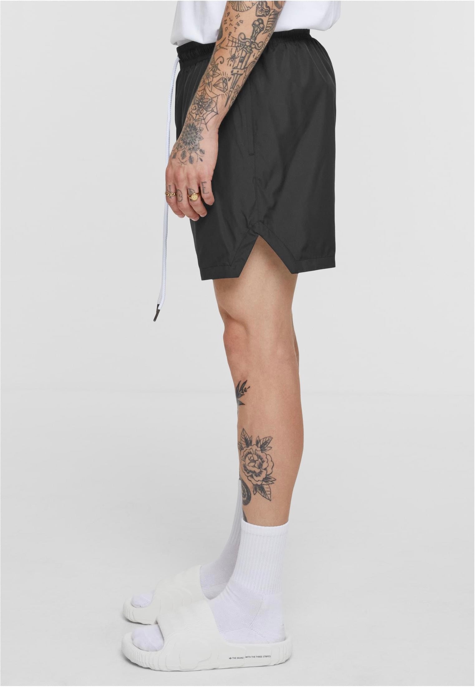 Urban Classics - Basic Running Black - Shorts | Men-Image