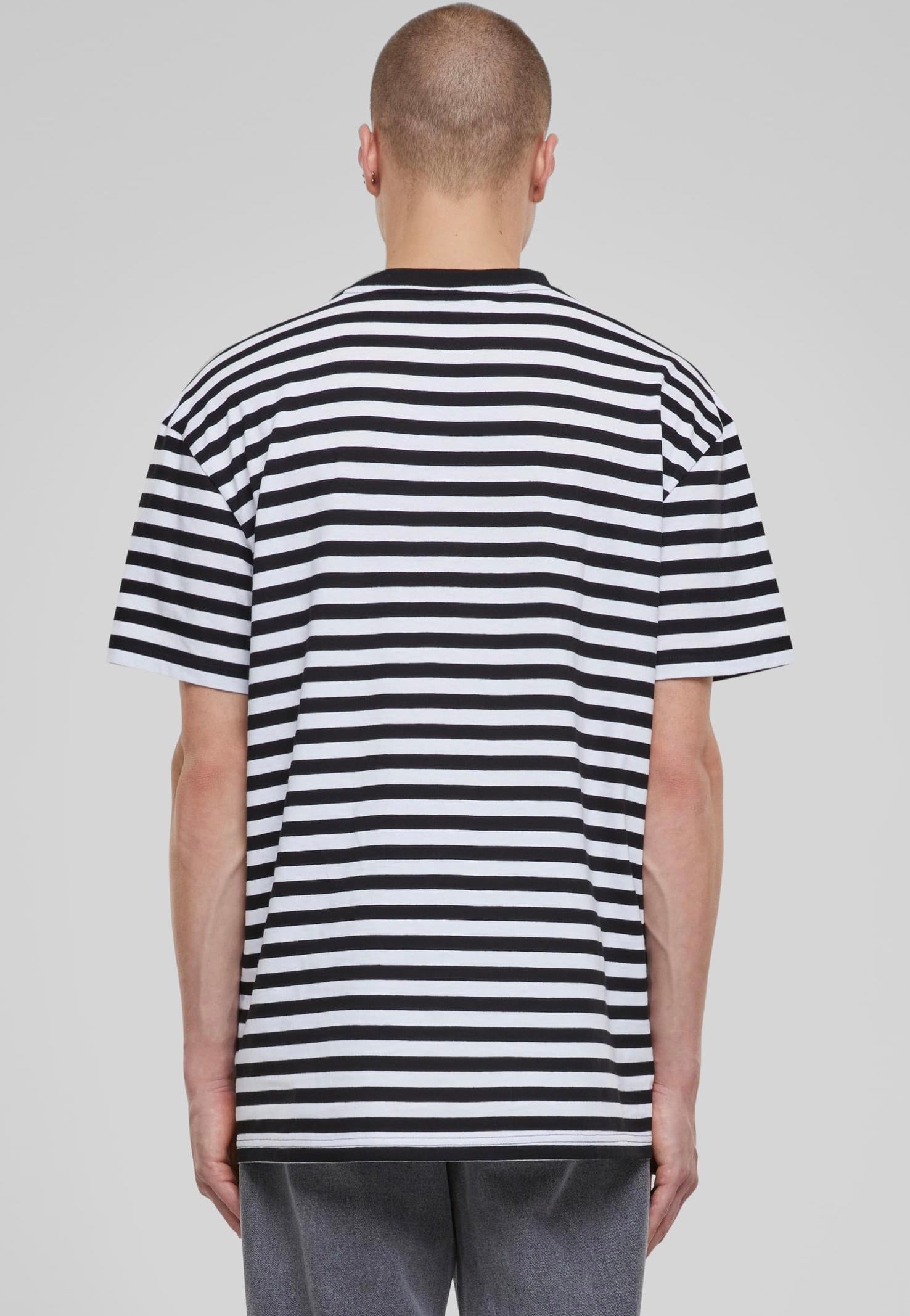 Urban Classics - Regular Stripe White/Black - T-Shirt | Men-Image