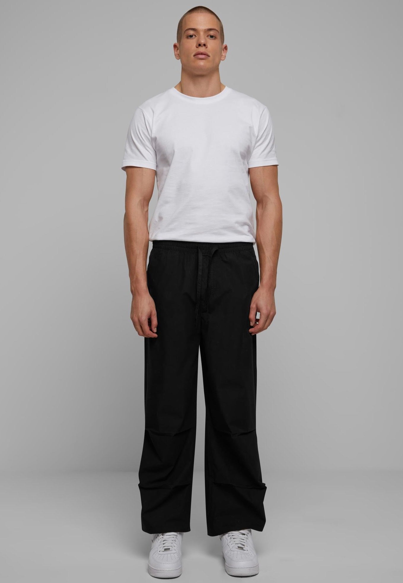 Urban Classics - Wide Poplin Black - Pants | Men-Image