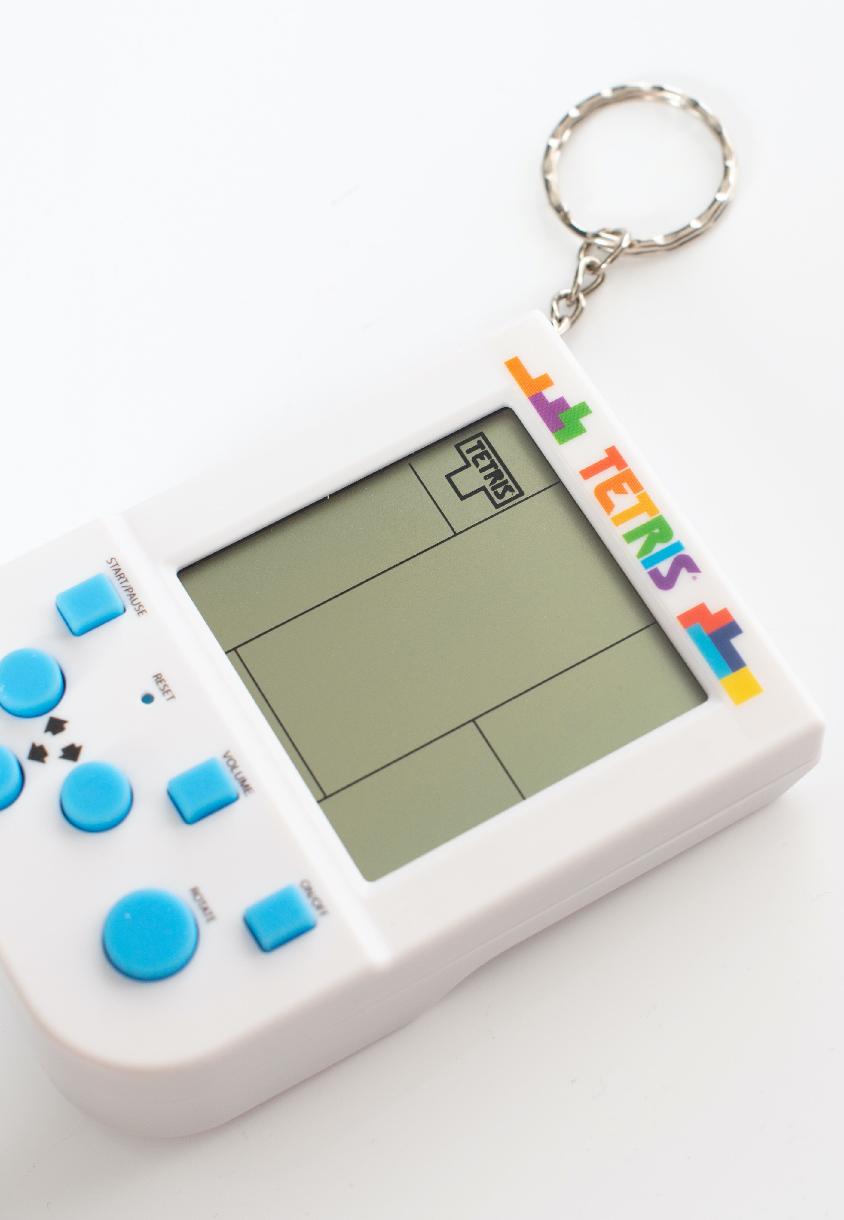 Tetris - Mini Retro Handheld Video Game - Keychain | Neutral-Image