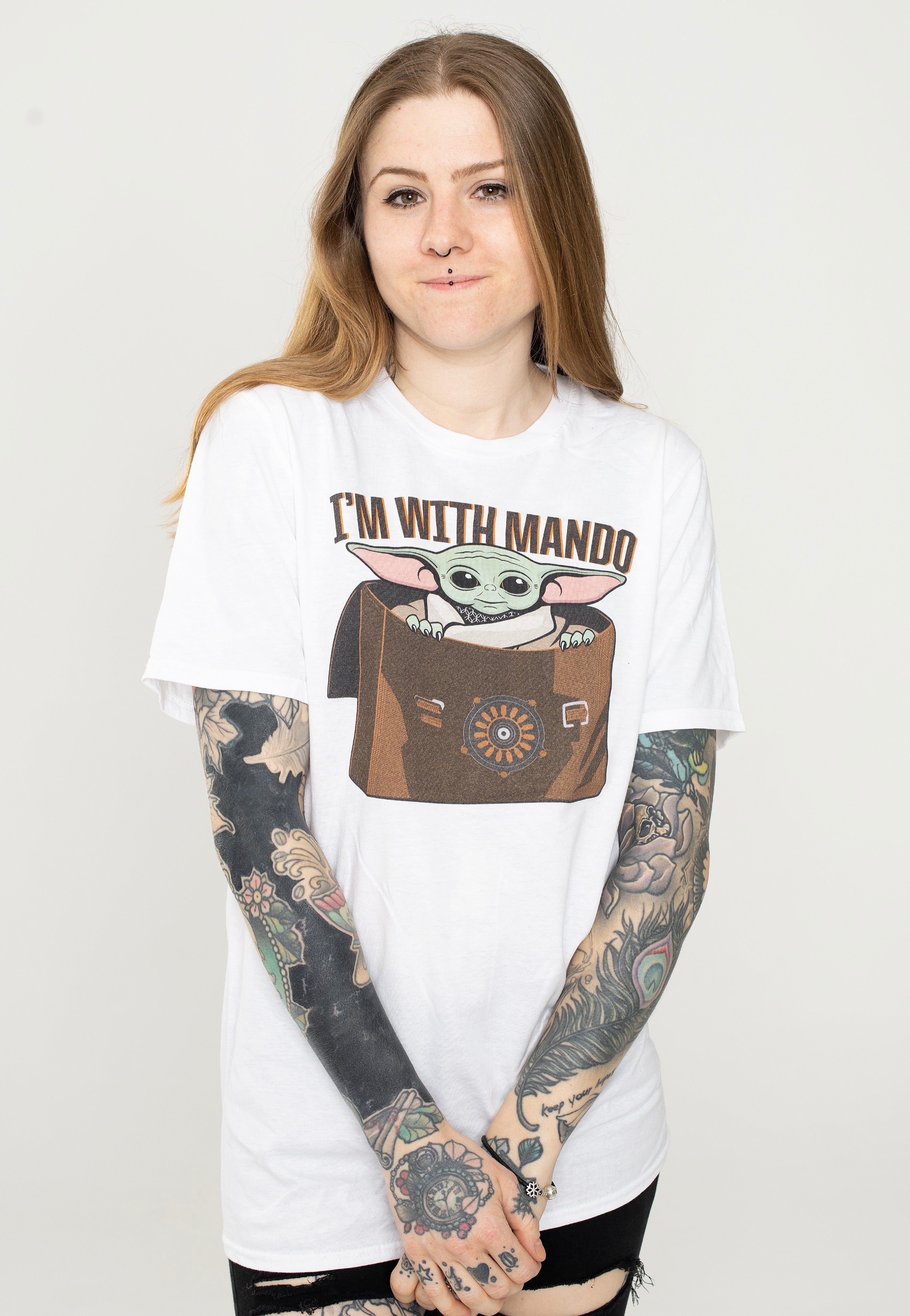 The Mandalorian - I'm With Mando White - T-Shirt | Women-Image