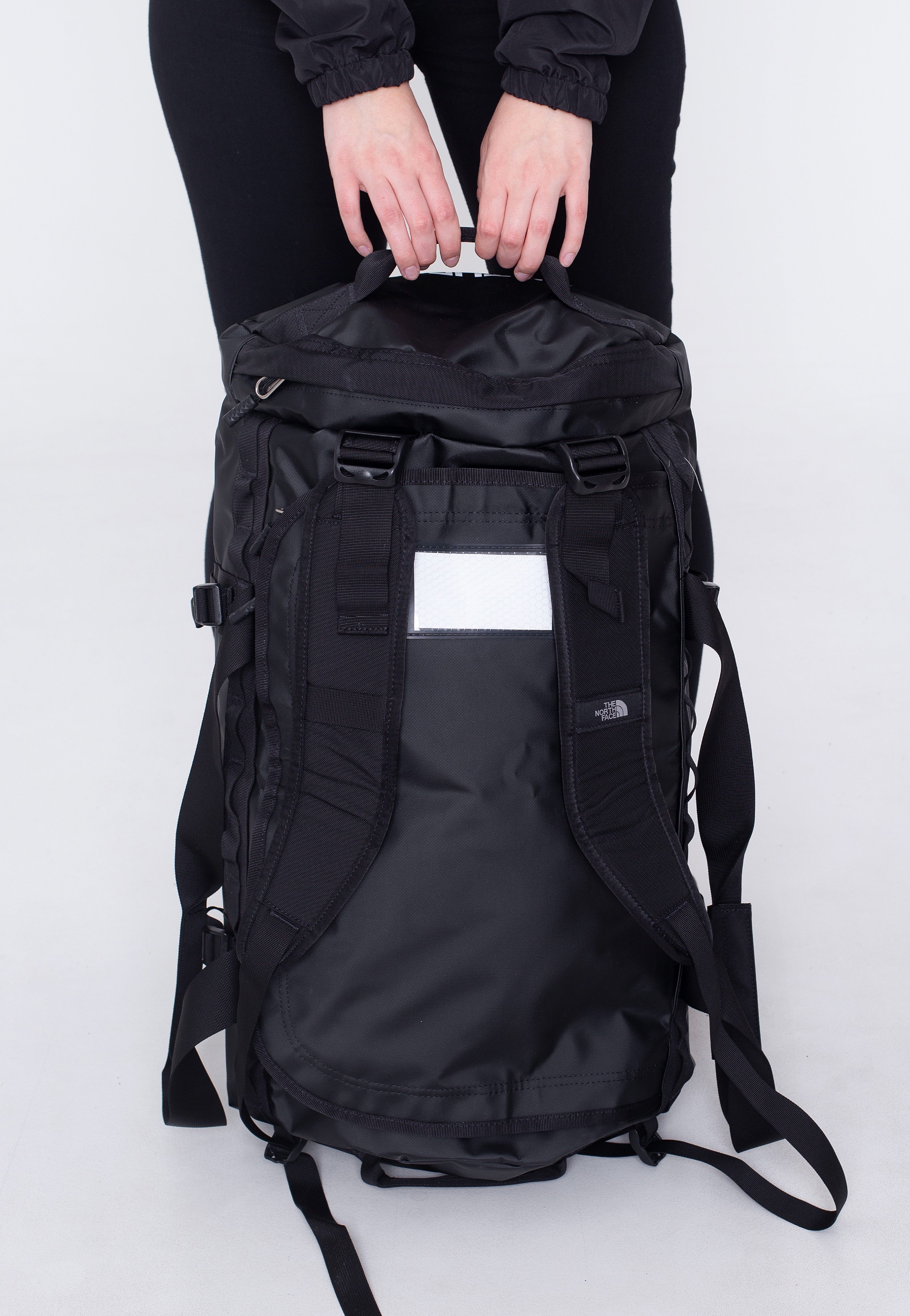 The North Face - Base Camp Duffel M TNF Black/TNF White - Bag | Neutral-Image