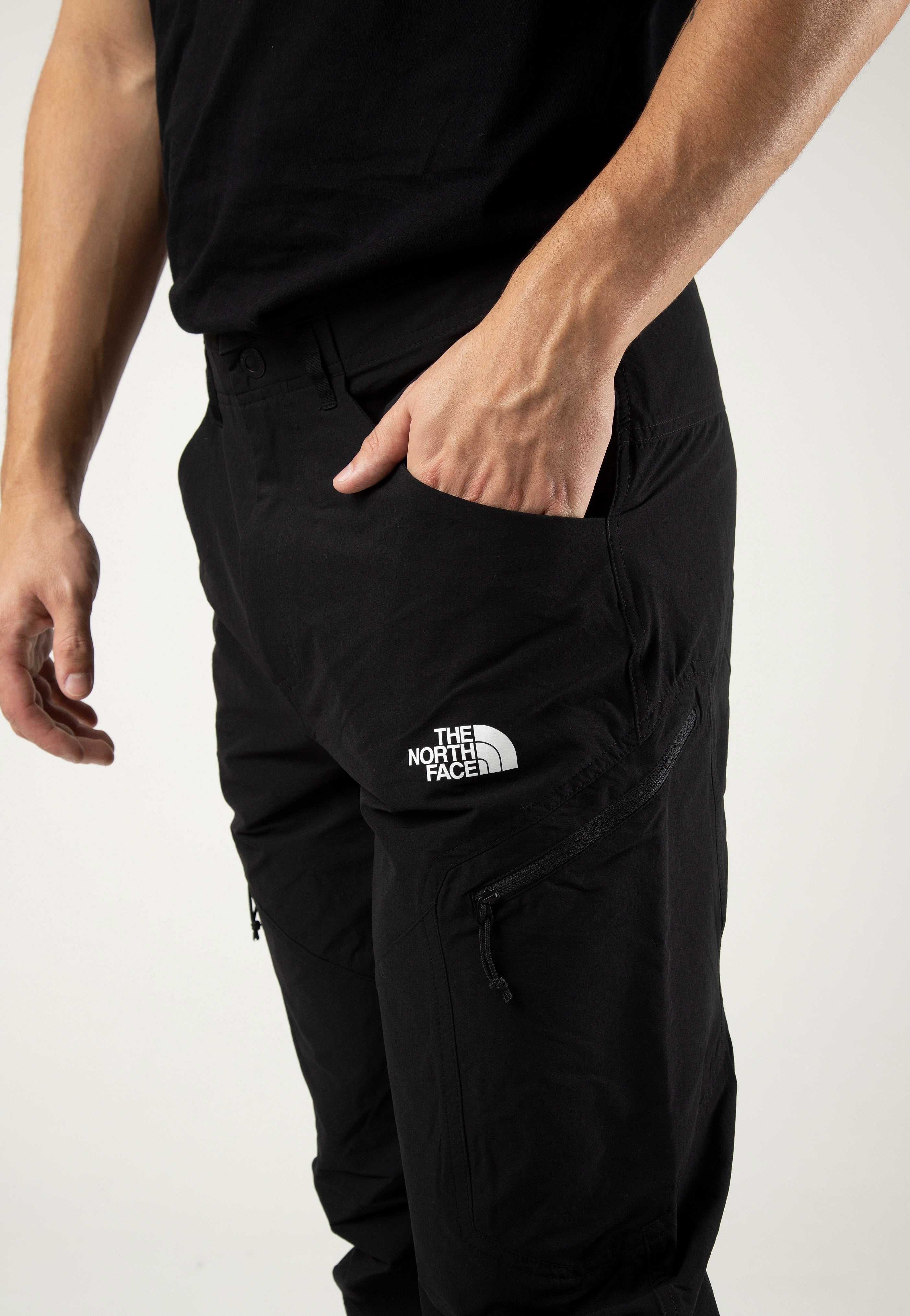 The North Face - Exploration Reg Tapered Tnf Black - Pants | Men-Image