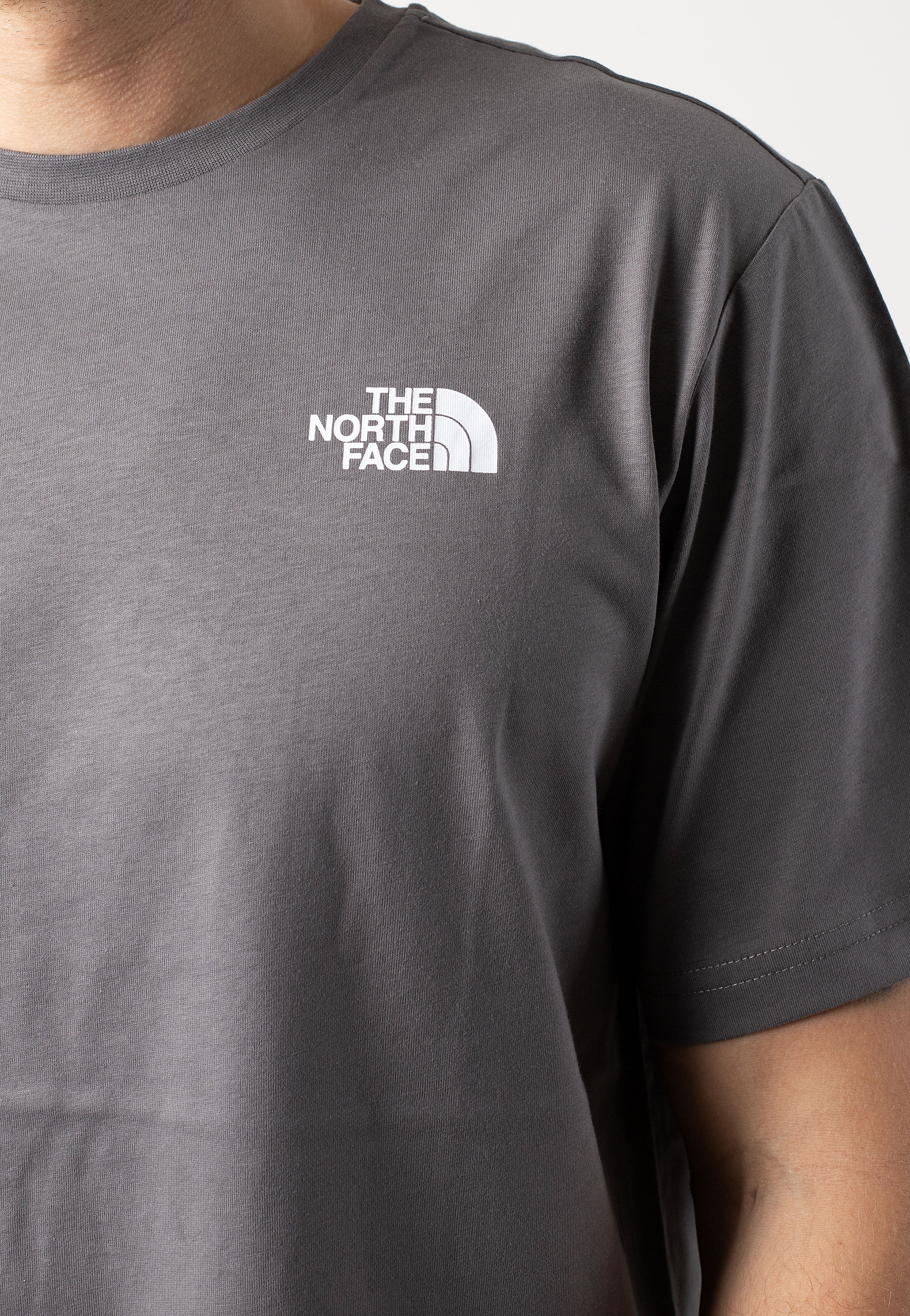 The North Face - Redbox Smoked Pearl - T-Shirt | Men-Image