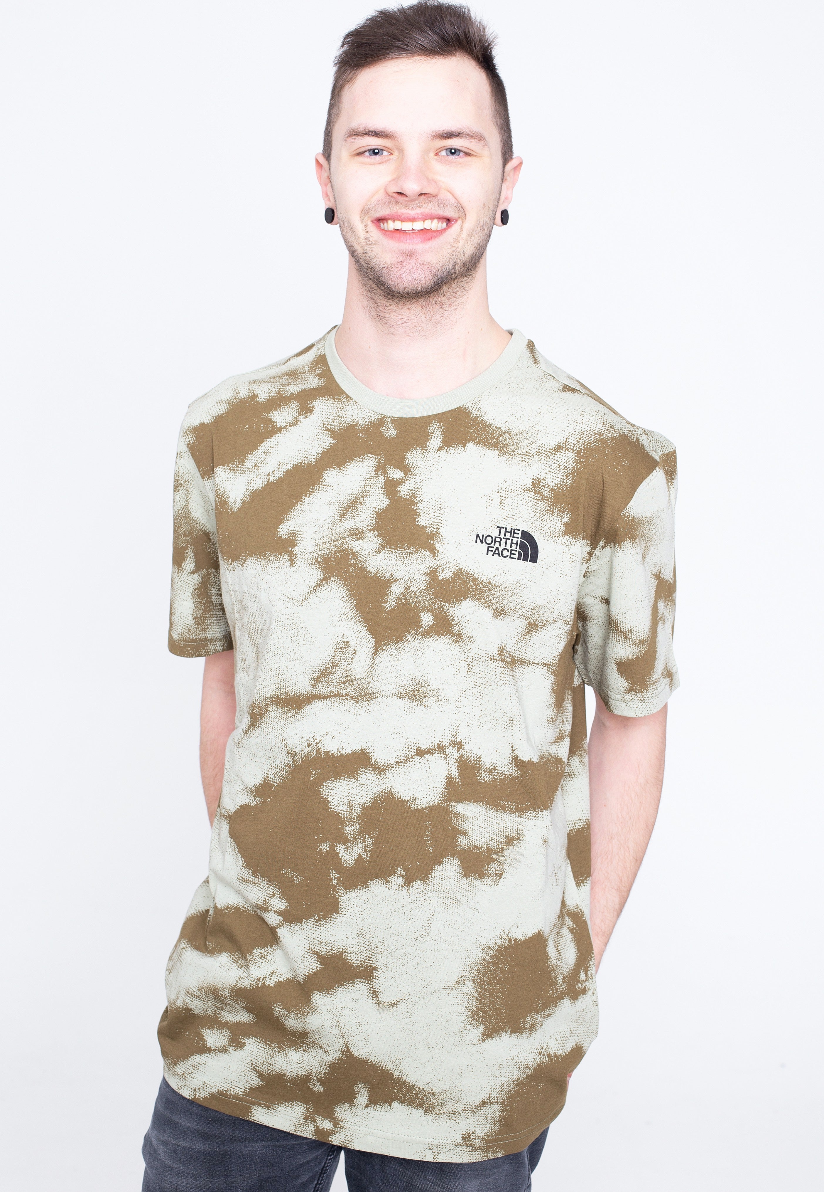 The North Face - Simple Dome Eu Military Olive Retro Dye Print - T-Shirt | Men-Image