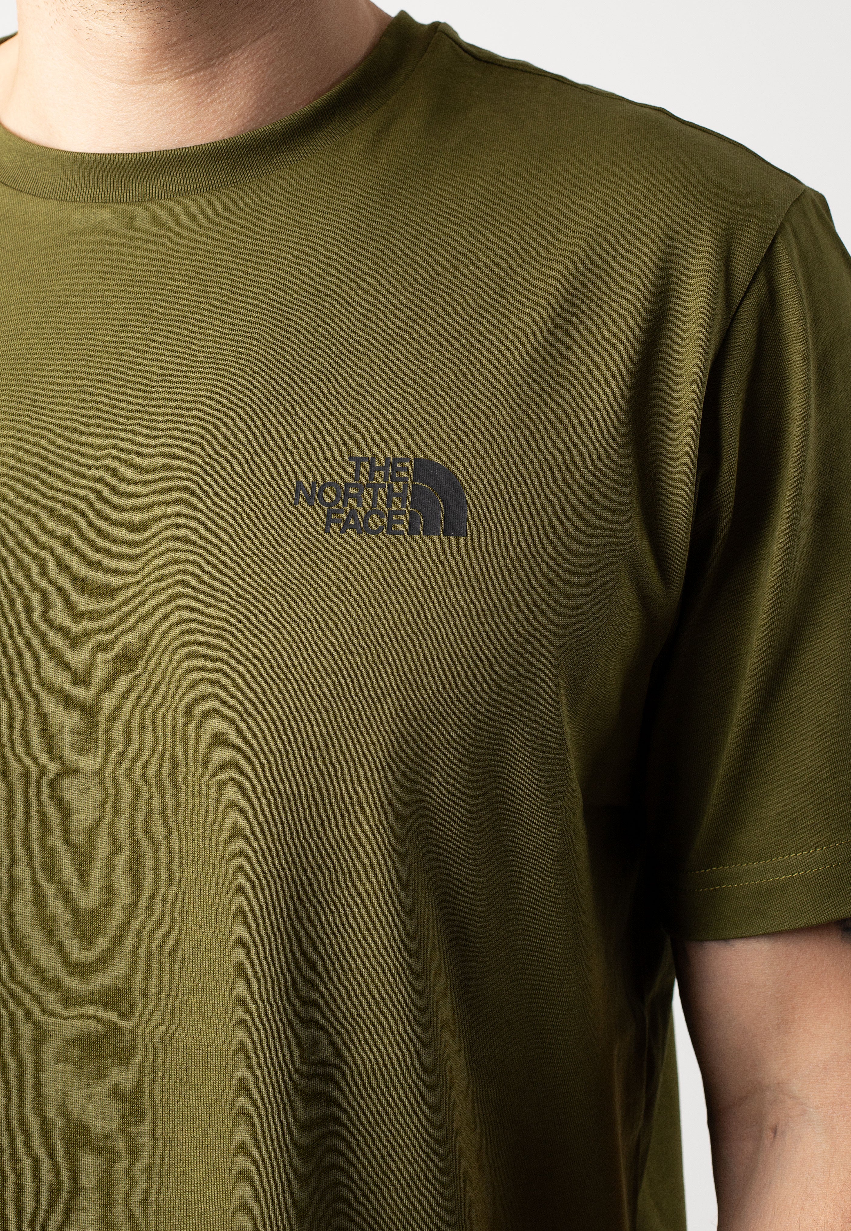 The North Face - Simple Dome Forest Olive - T-Shirt | Men-Image