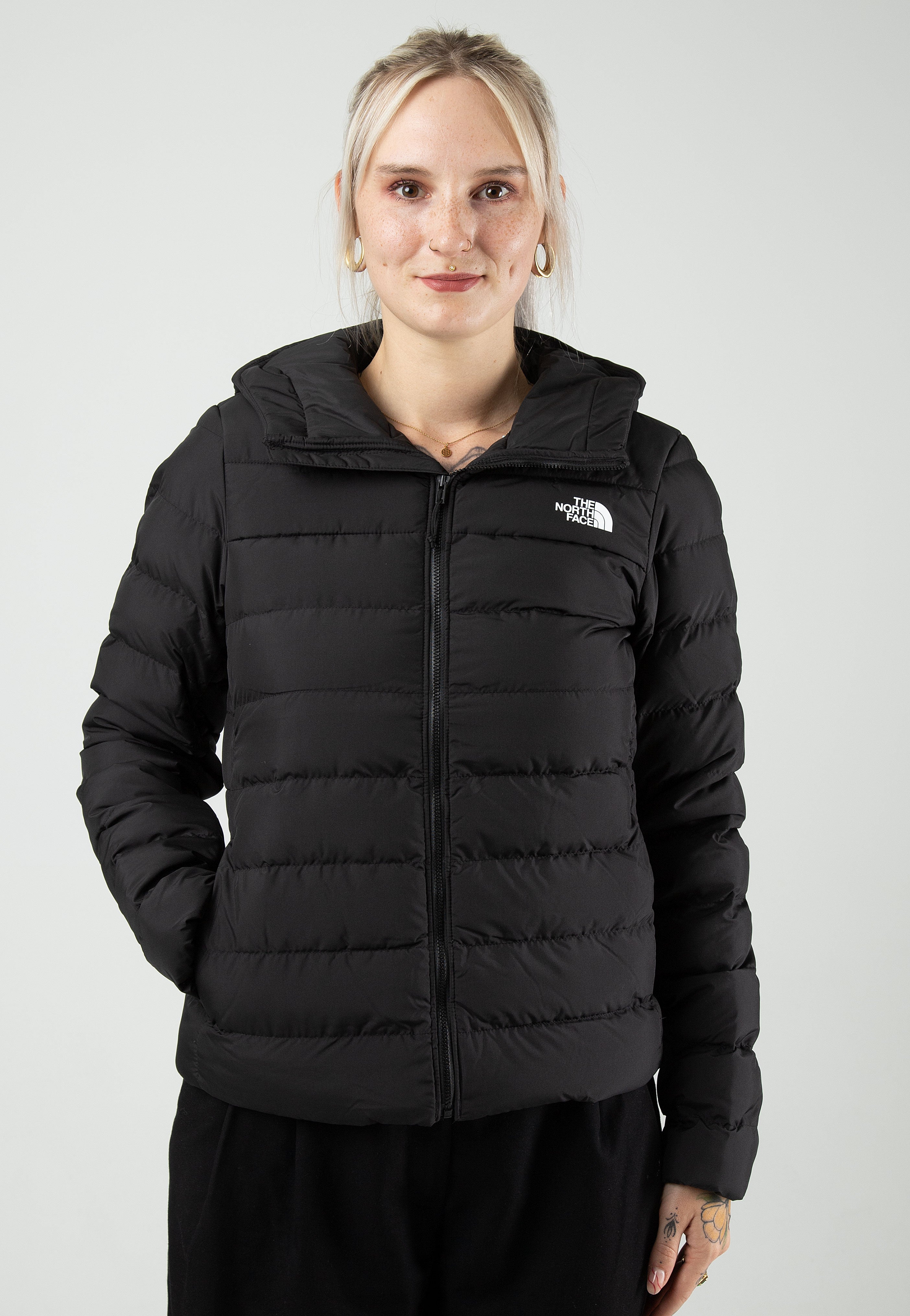 The North Face - Women’s Aconcagua 3 Hooded Tnf Black - Jacket | Women-Image