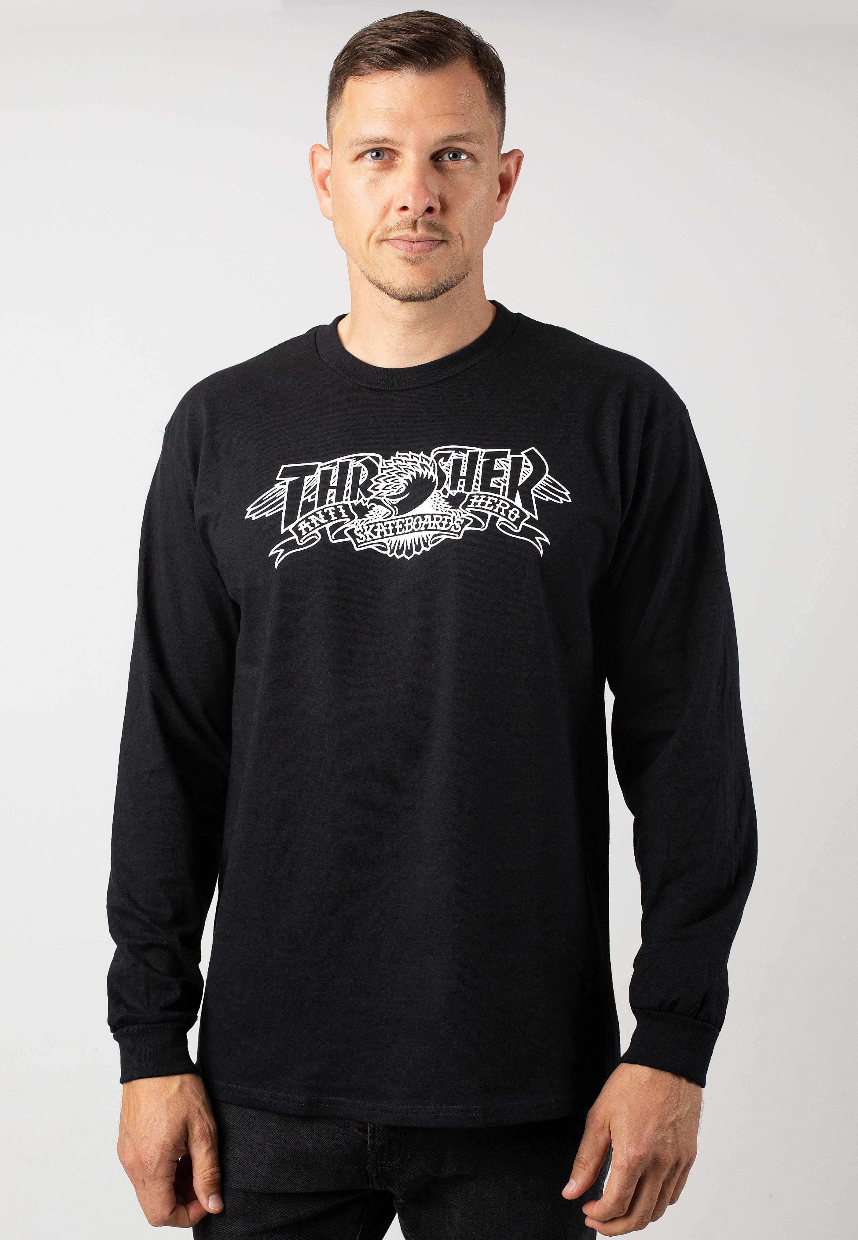 Thrasher x Antihero - Mag Banner Black - Longsleeve | Men-Image