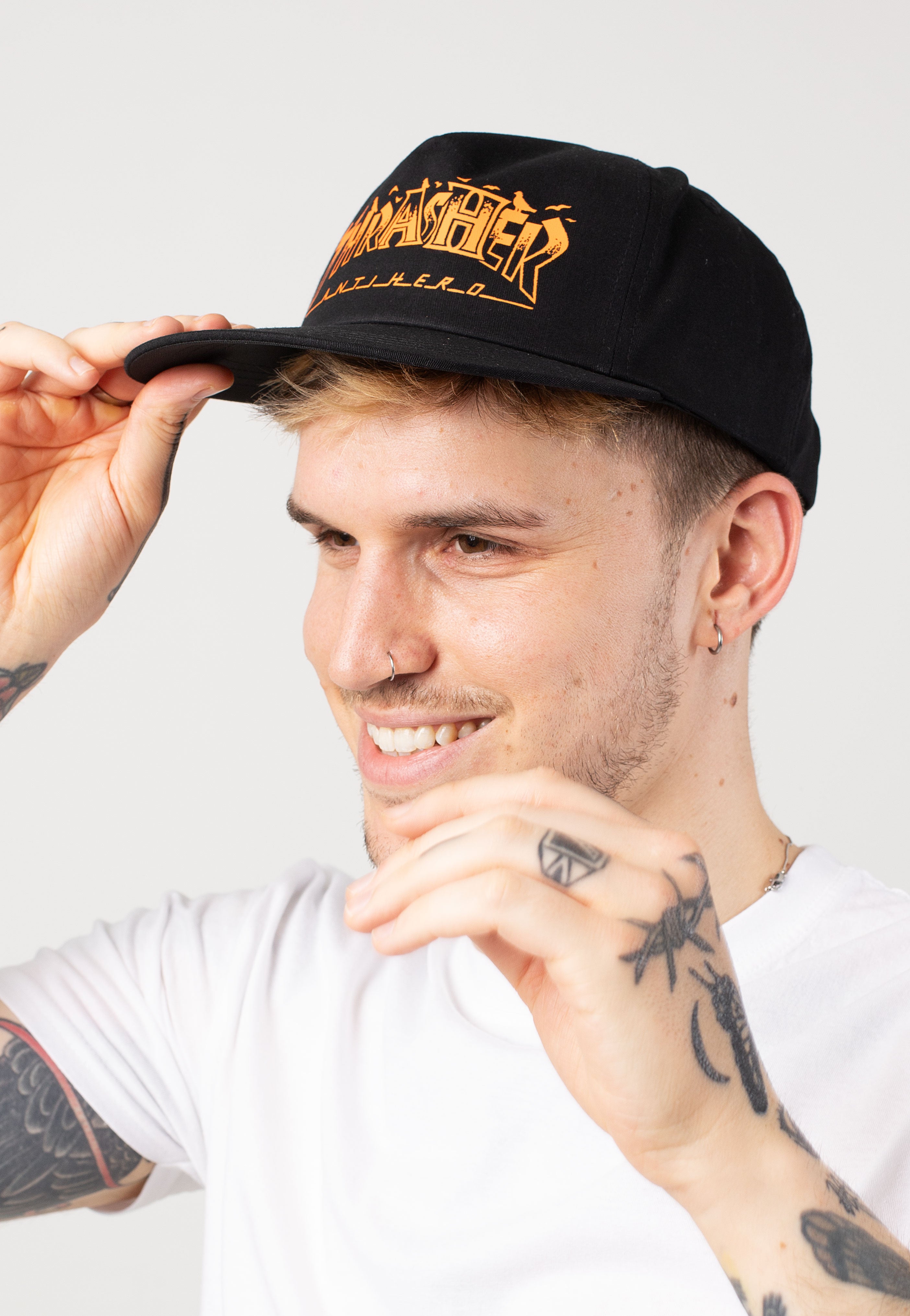 Thrasher x Antihero - Pigeon Mag Black - Cap | Men-Image