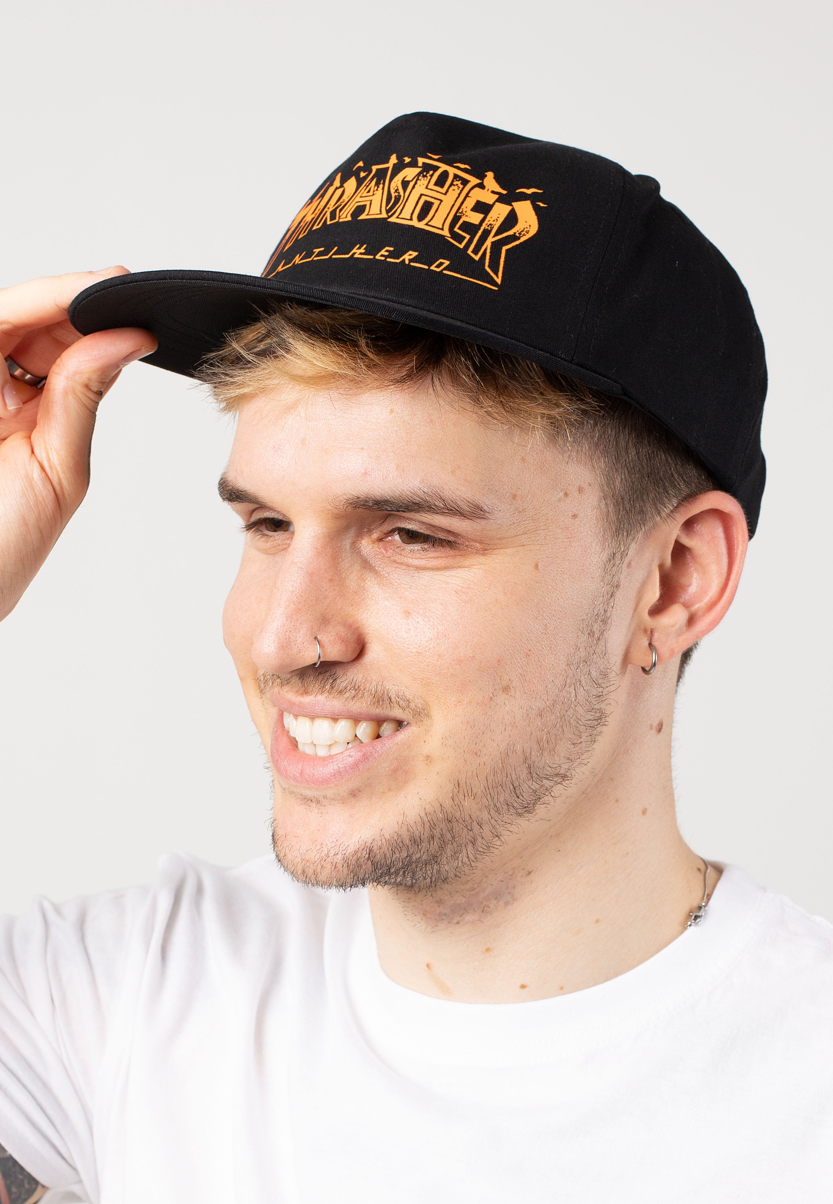 Thrasher x Antihero - Pigeon Mag Black - Cap | Men-Image