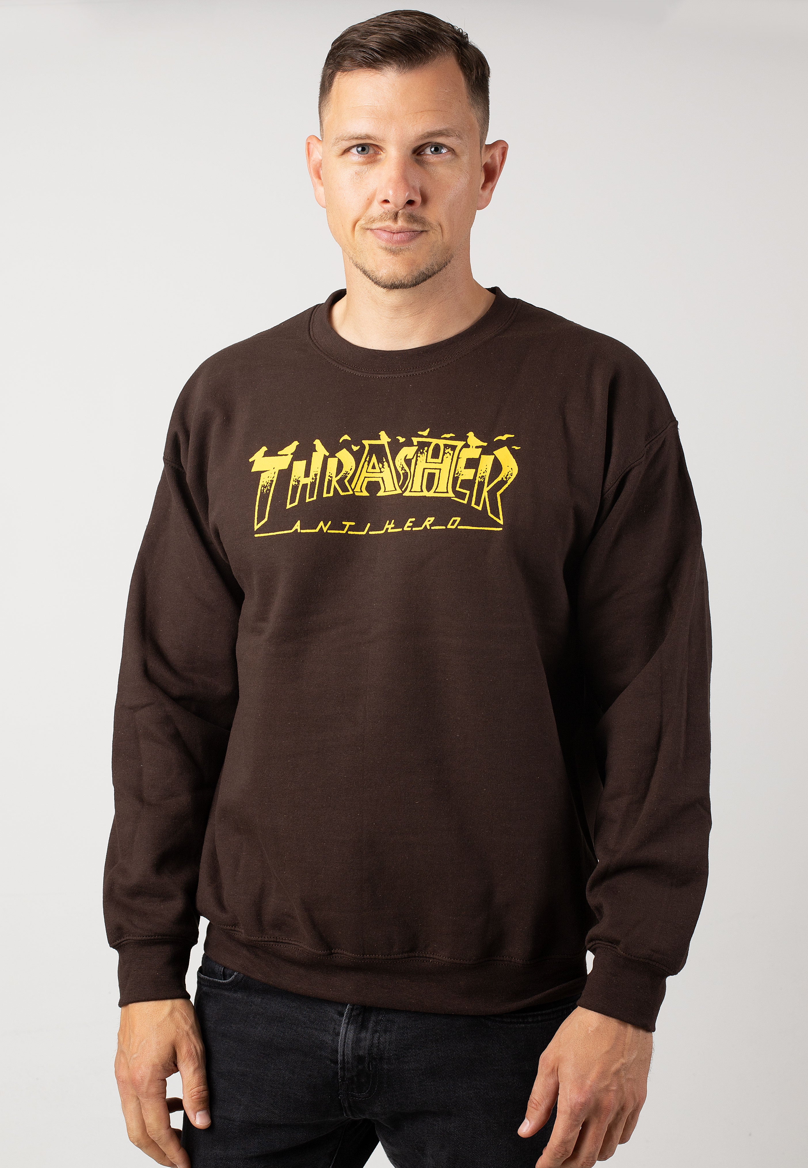 Thrasher x Antihero - Pigeon Mag Dark Chocolate - Sweater | Men-Image