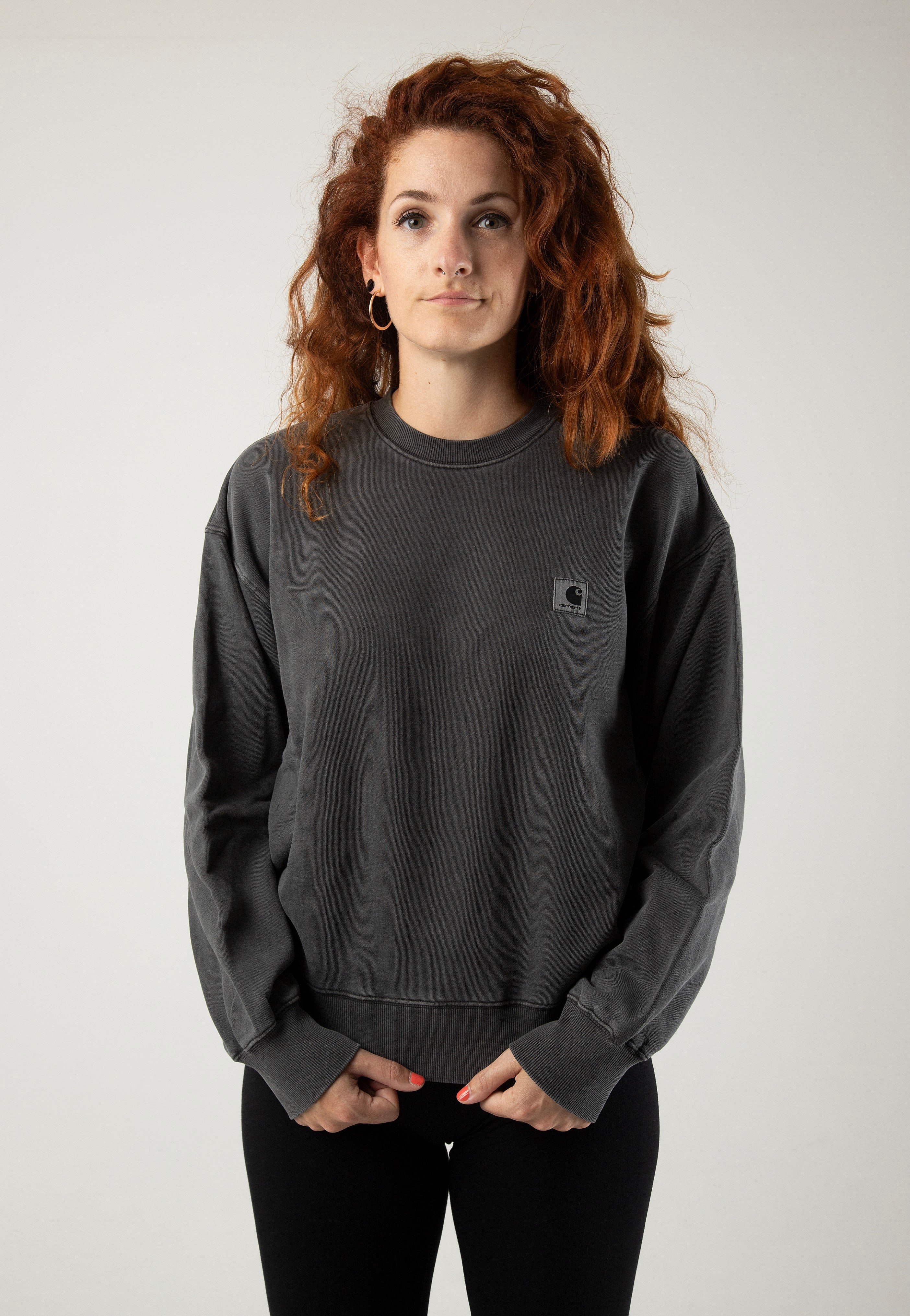 Carhartt WIP - W' Nelson Garment Dyed Black - Sweater | Women-Image