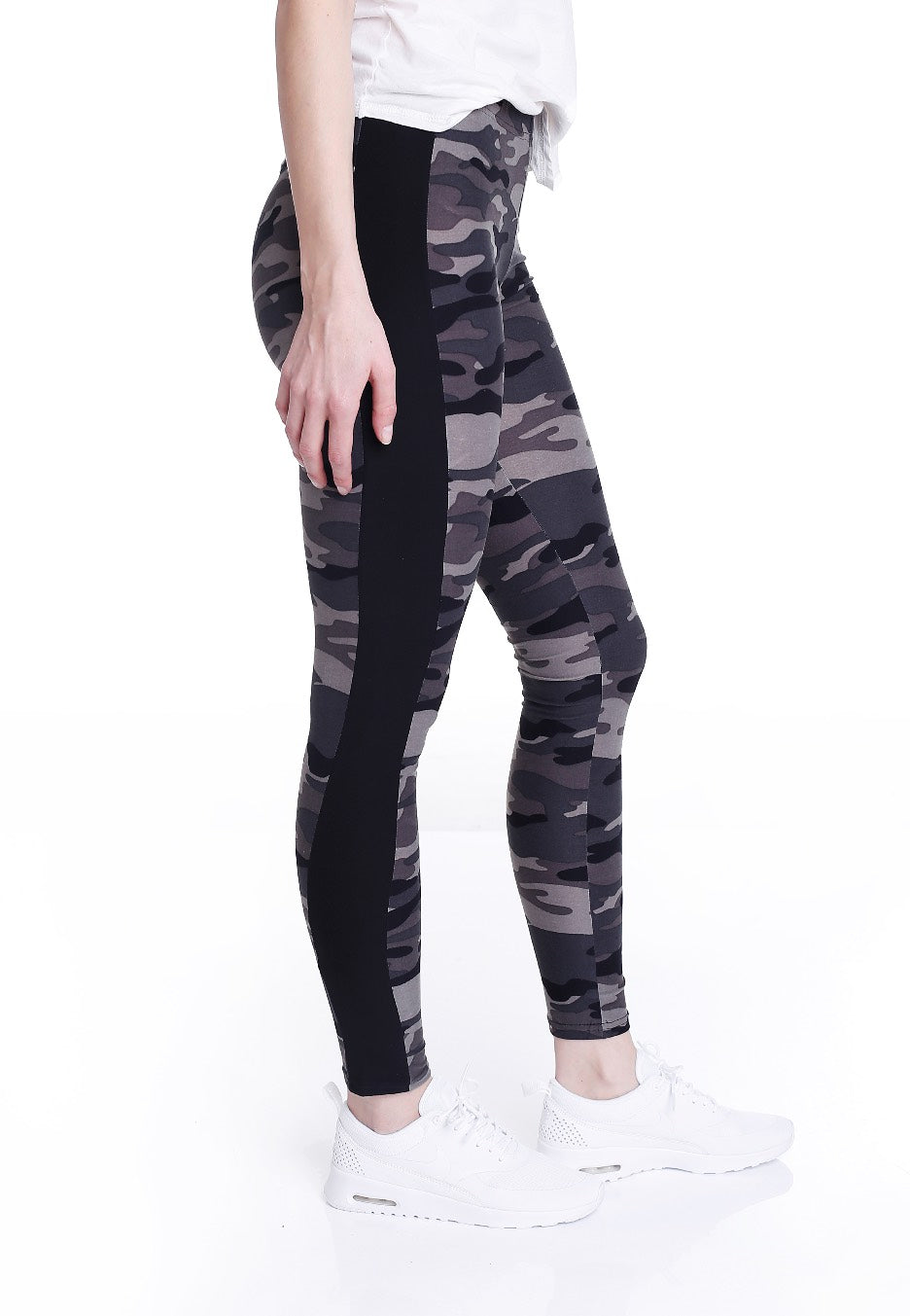 Urban Classics - Camo Stripe Darkcamo/Black - Leggings | Women-Image