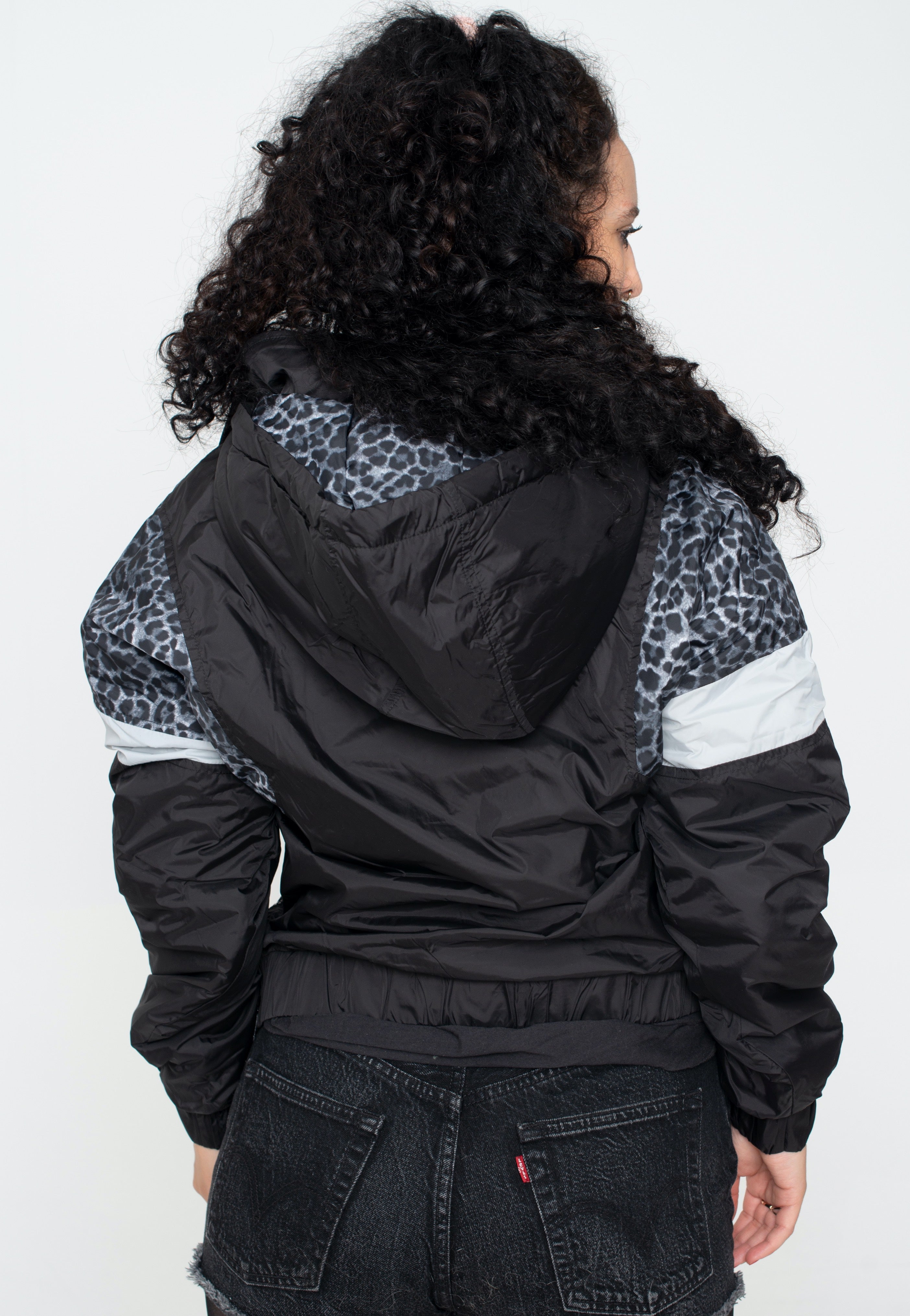 Urban Classics - Ladies Aop Mixed Pull Black/Snowleo/Lightasphalt - Jacket | Women-Image