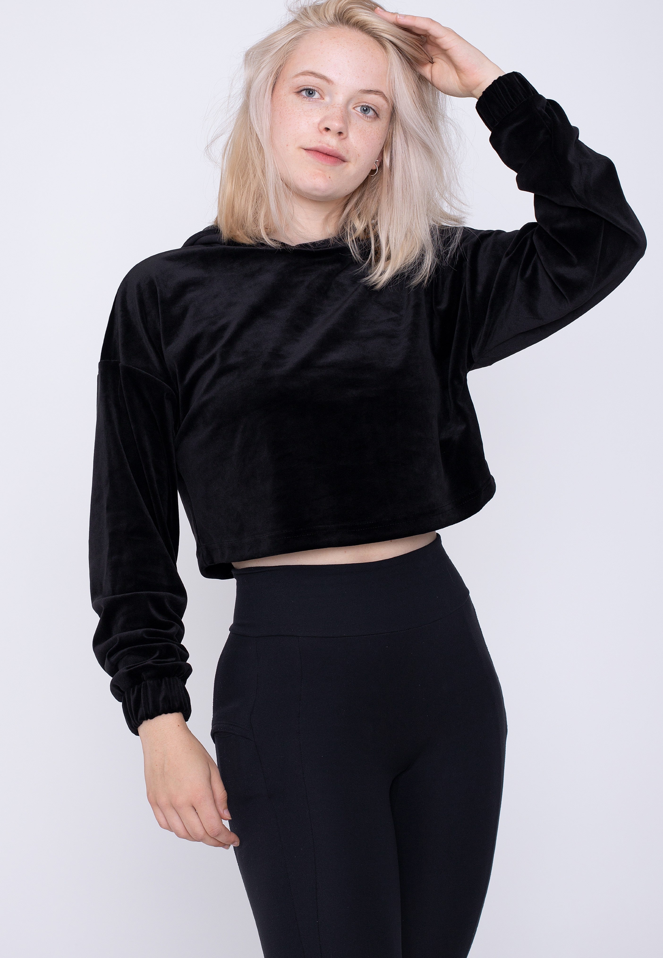 Urban Classics - Ladies Cropped Velvet Oversized Black - Hoodie | Women-Image