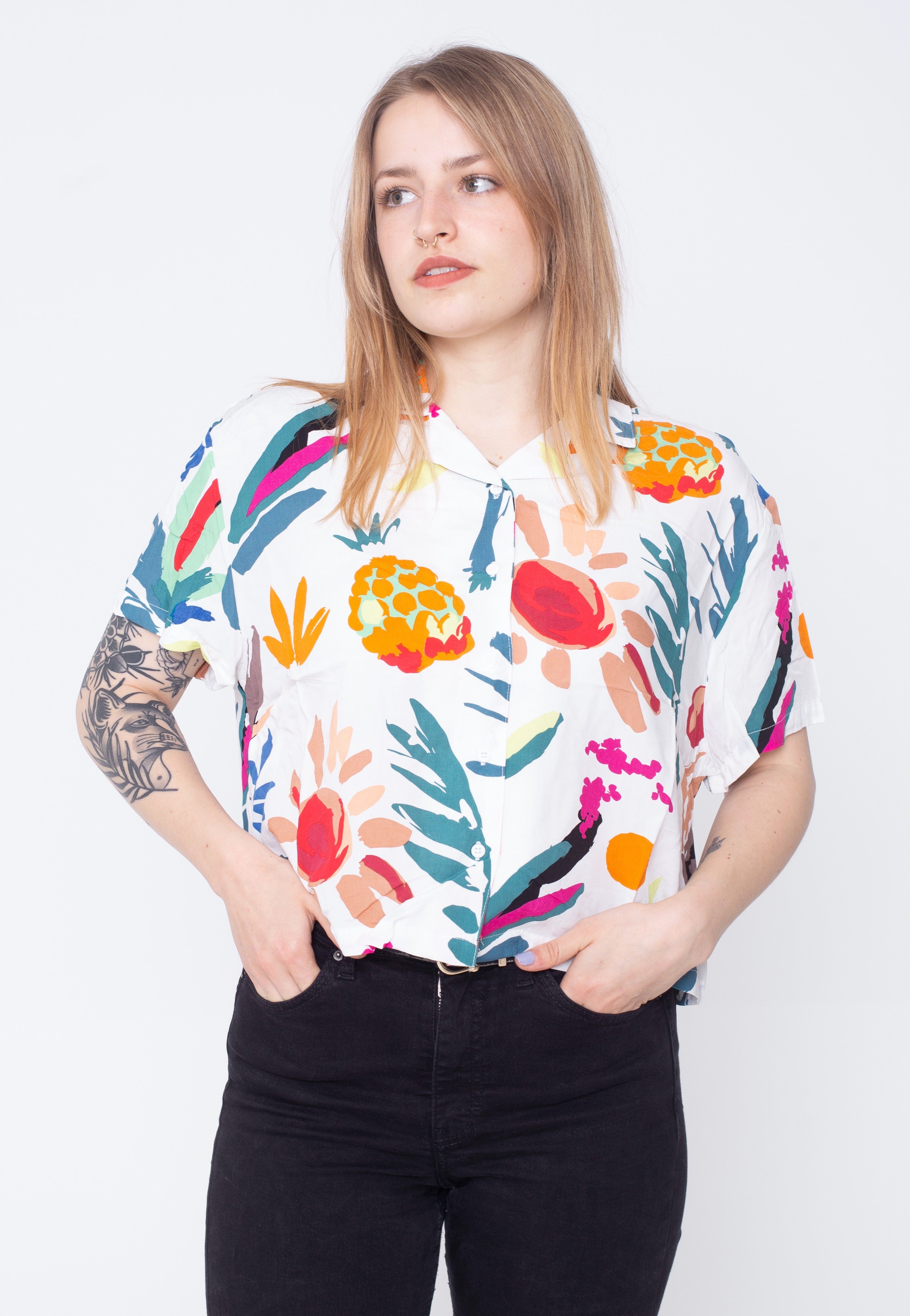 Urban Classics - Ladies Viscose Resort Whitesandfruity - Shirt | Women-Image