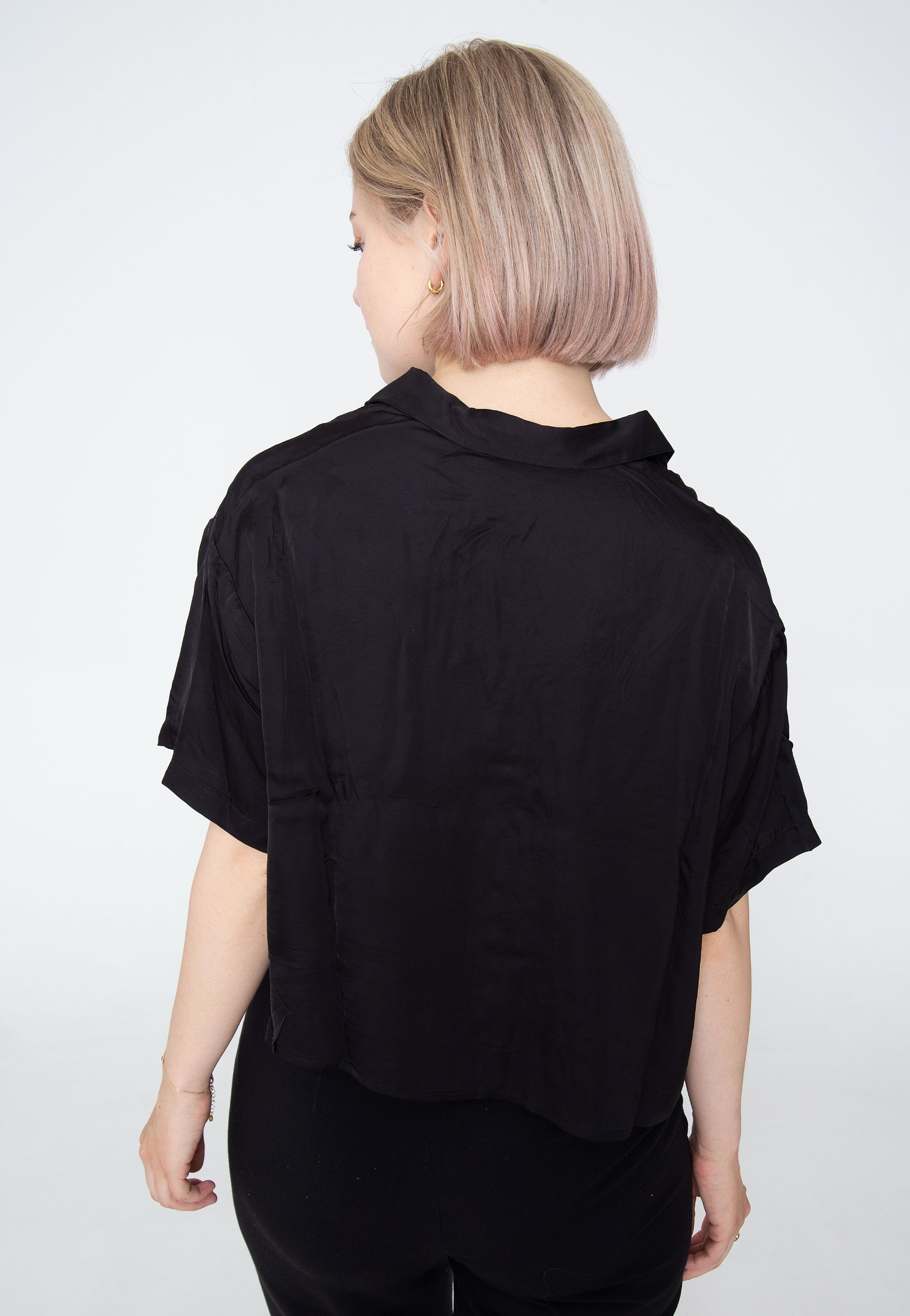 Urban Classics - Ladies Viscose Satin Resort Black - Shirt | Women-Image