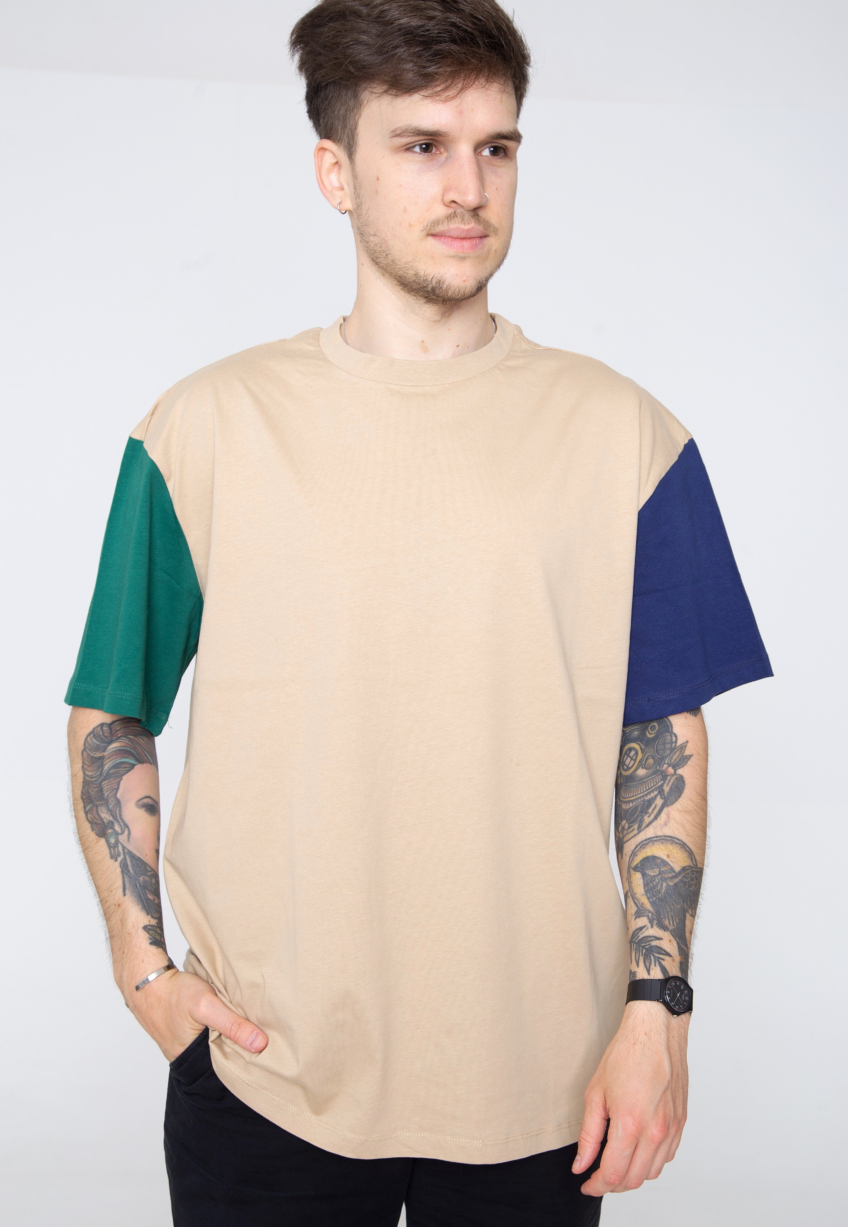 Urban Classics - Organic Oversized Colorblock Unionbeige - T-Shirt | Men-Image