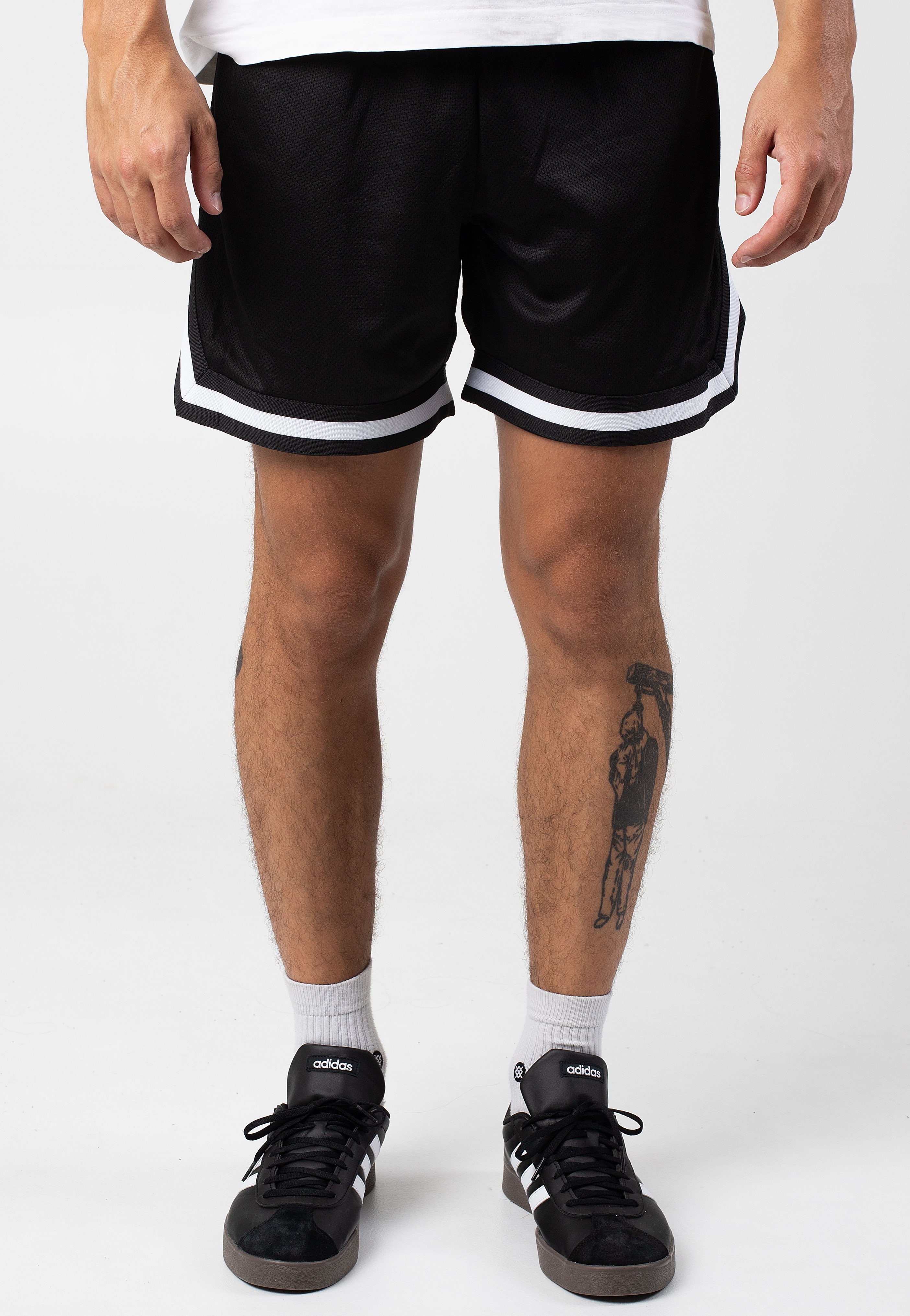 Urban Classics - Short Basketball Black - Shorts | Men-Image