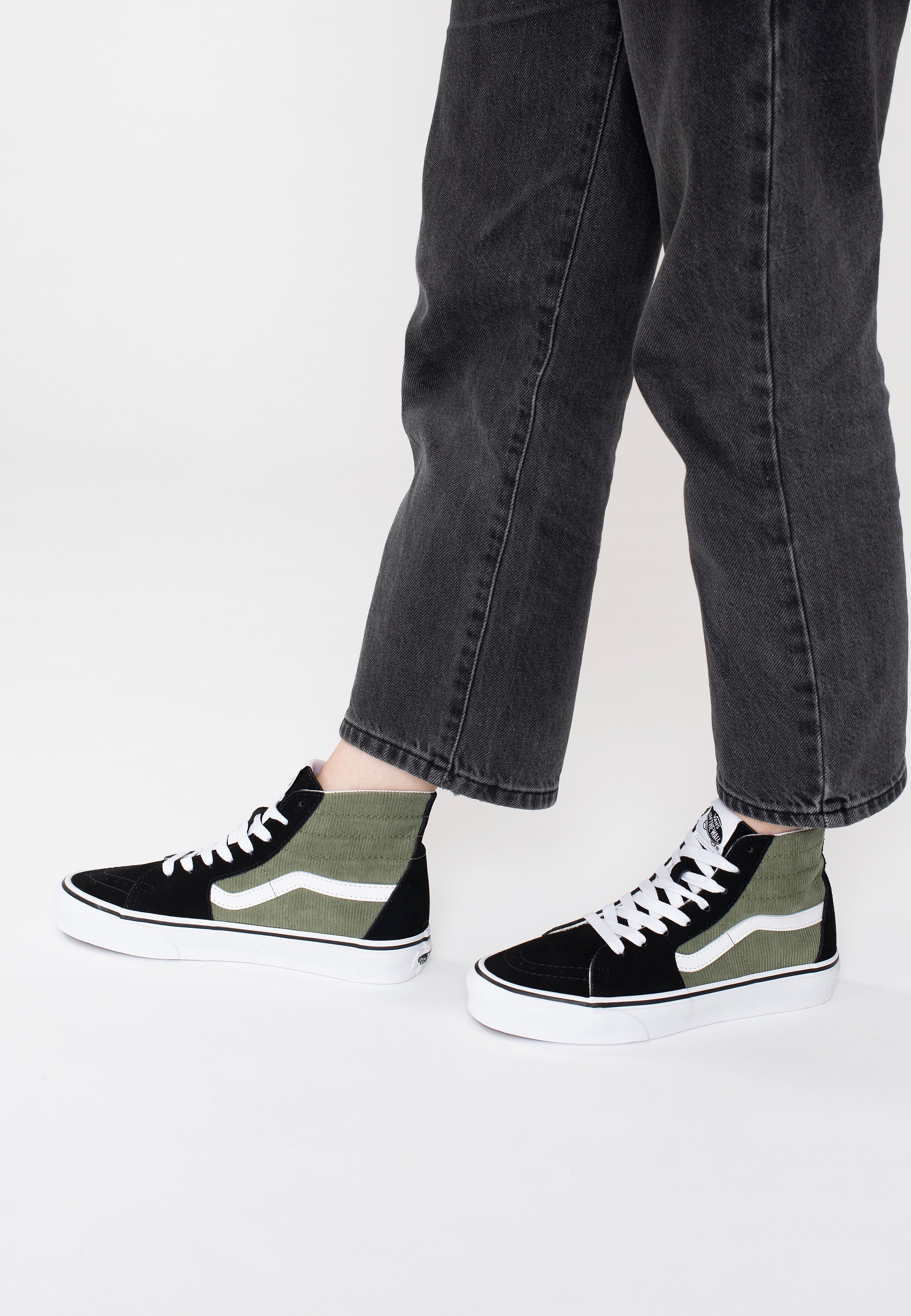 Vans - Sk8-Hi Tapered Mini Cord Green - Girl Shoes | Women-Image